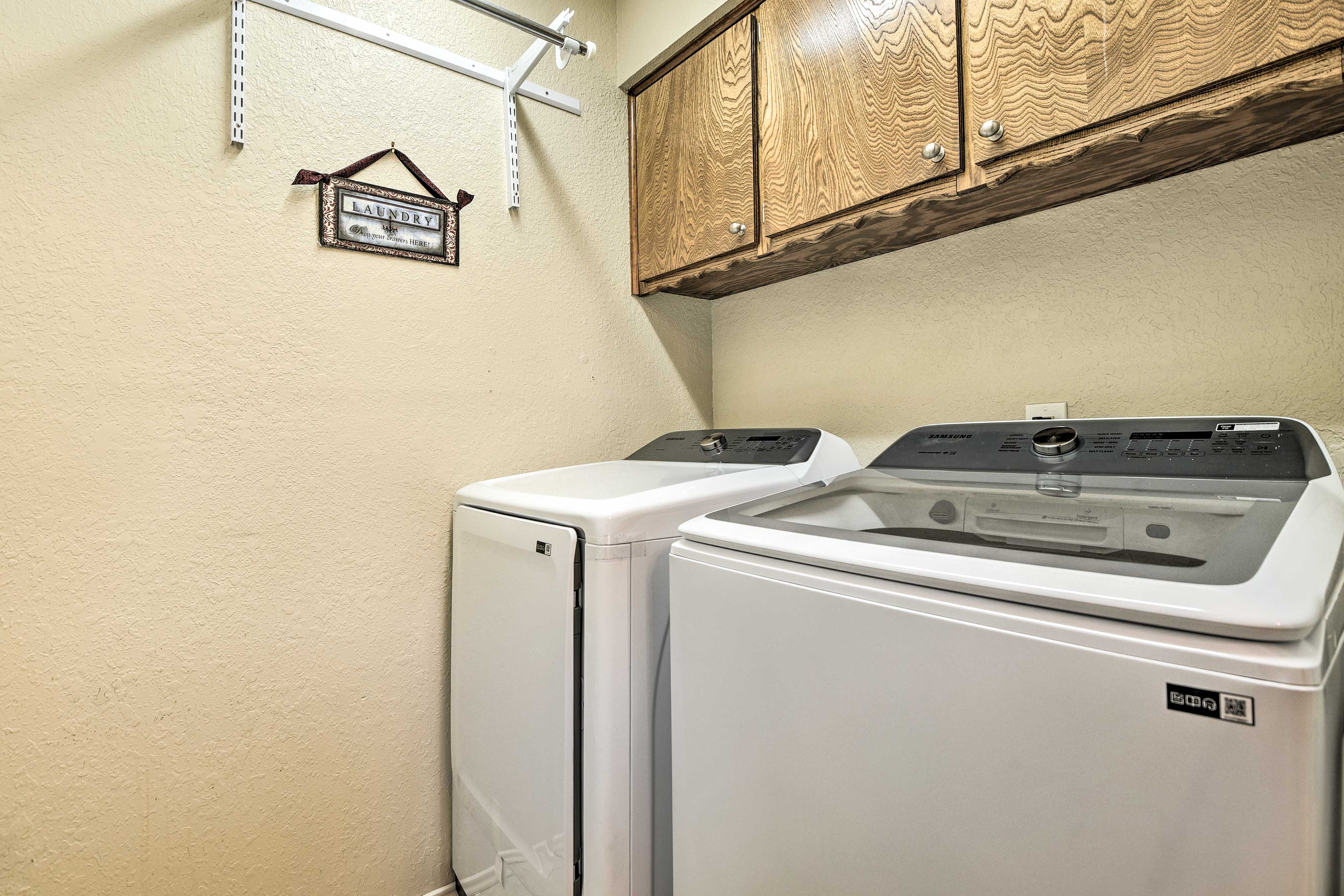 Laundry Room | Washer/Dryer | Laundry Detergent