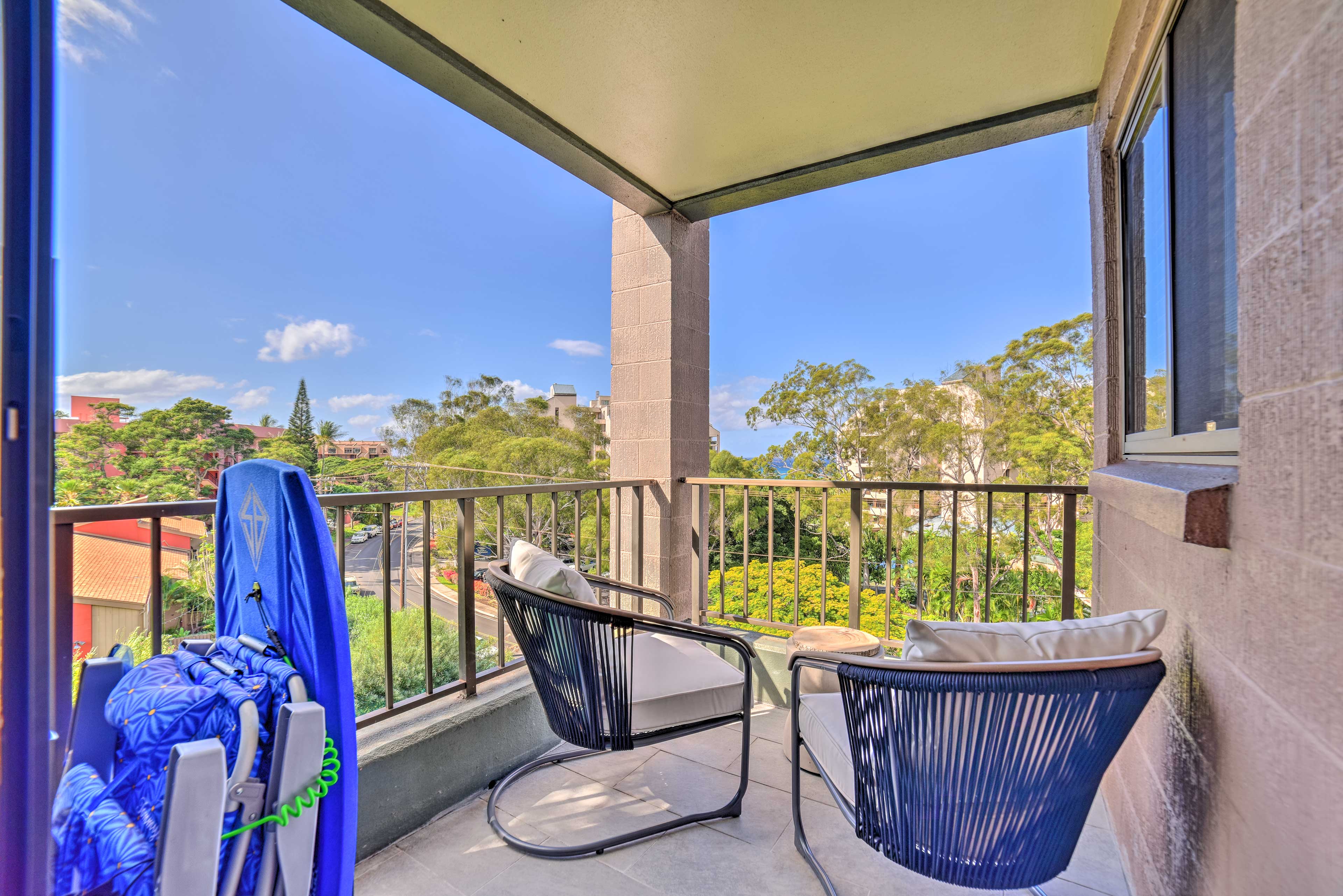 Private Balcony | Partial Ocean Views