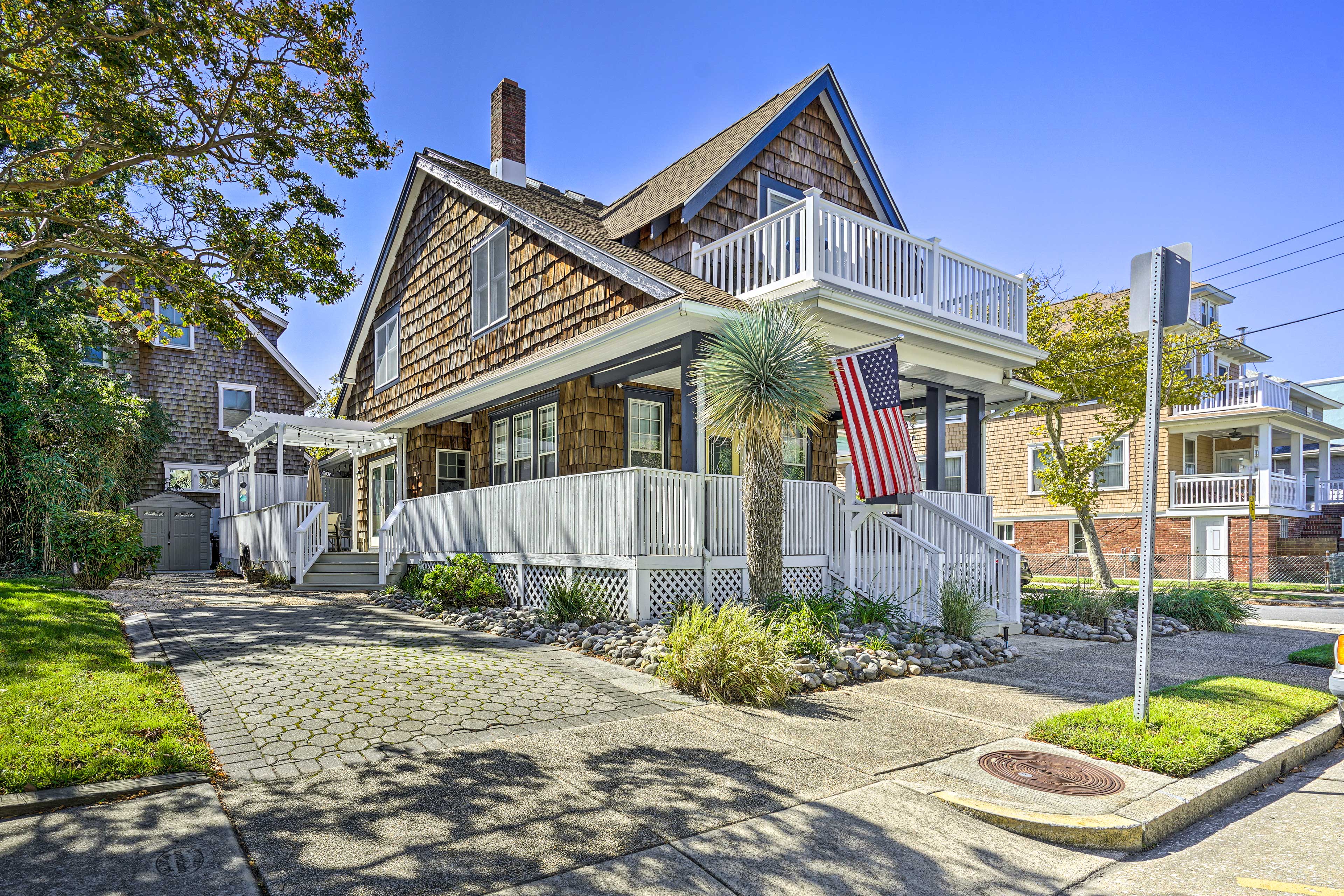 Idyllic Atlantic City Home - 1 Block to Beach