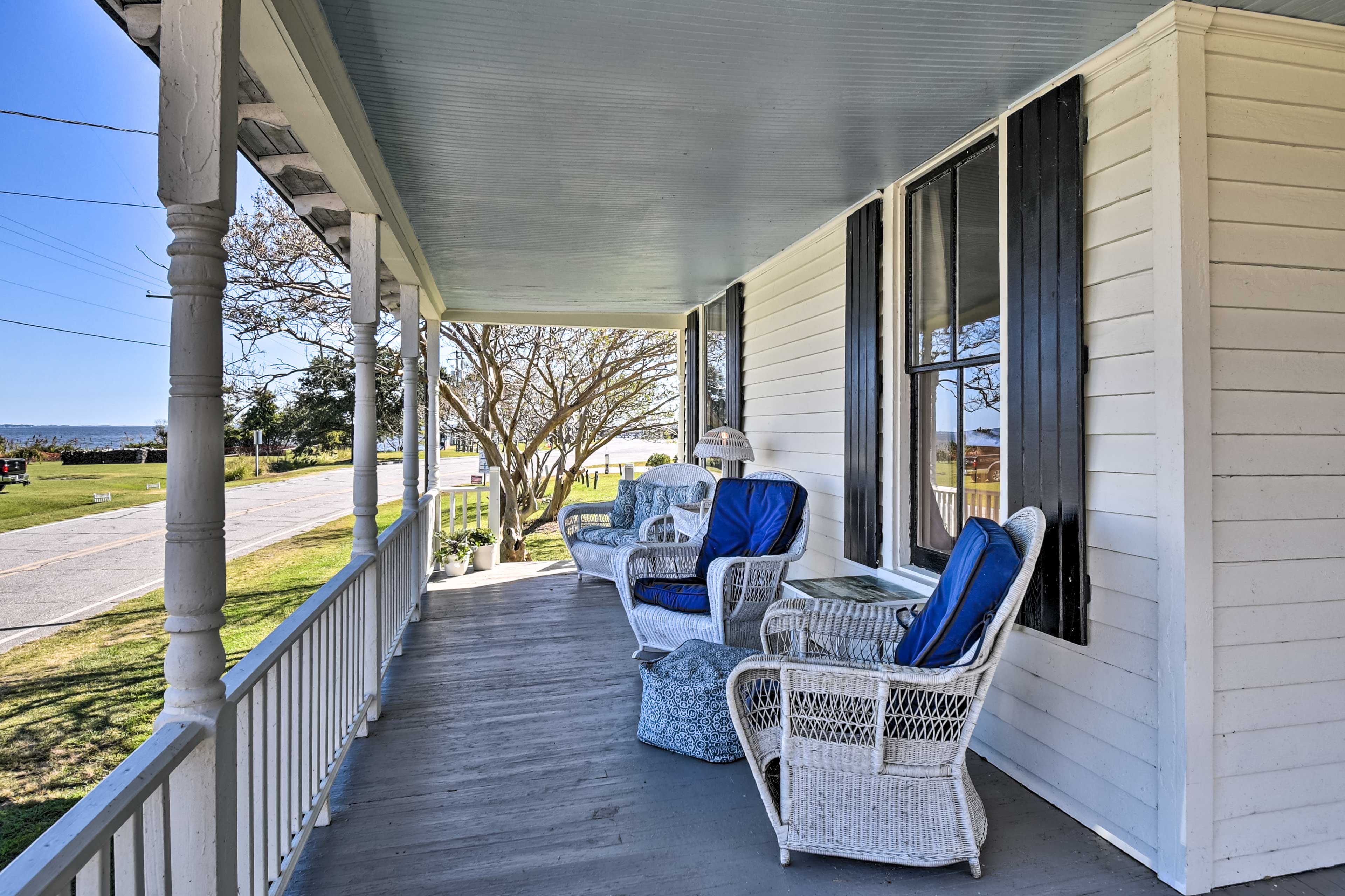 Currituck Vacation Rental | 3BR | 1BA | Stairs Required | 1,100 Sq Ft