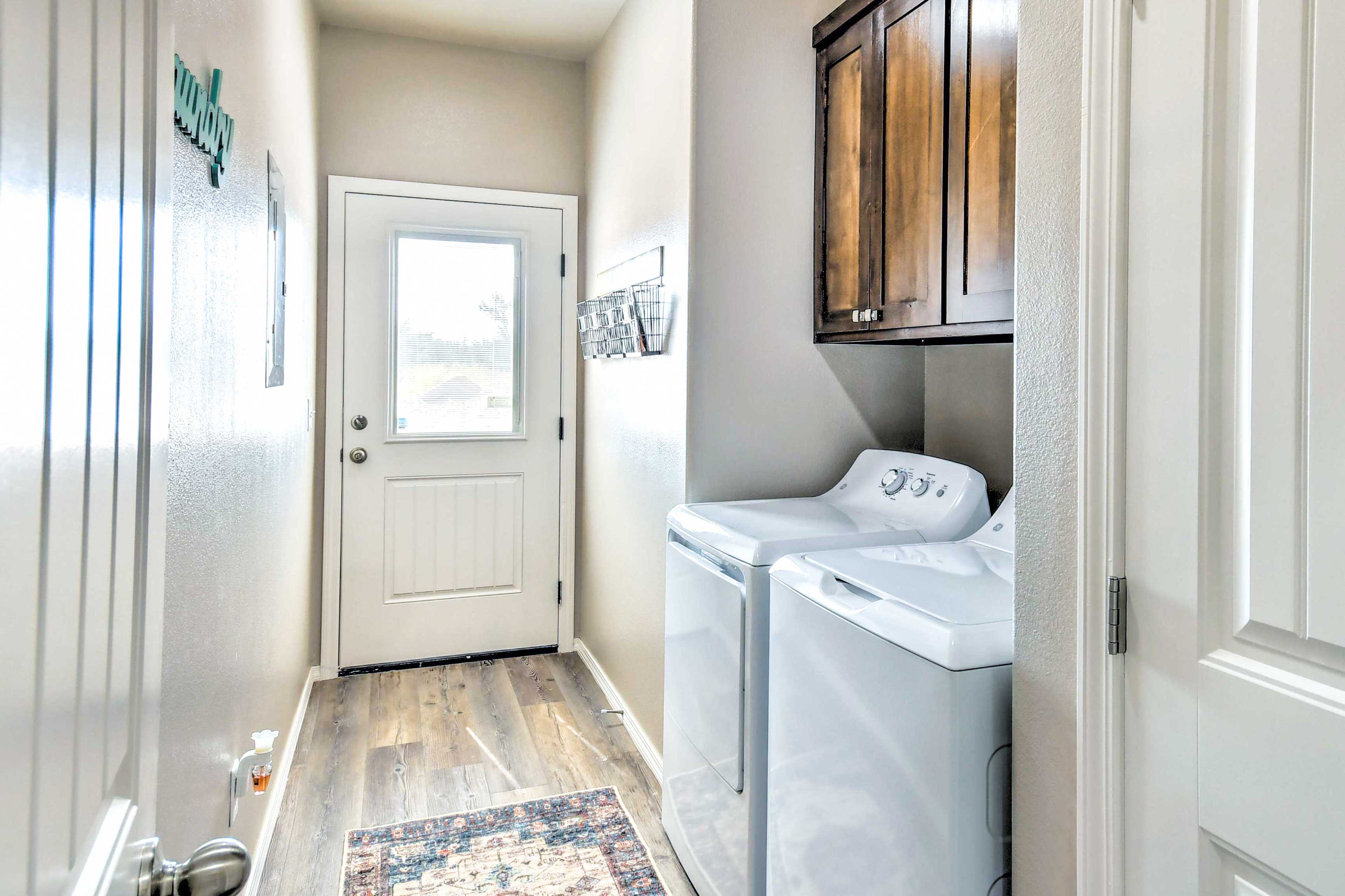 Laundry Room | Main Level | Washer + Dryer | Laundry Detergent