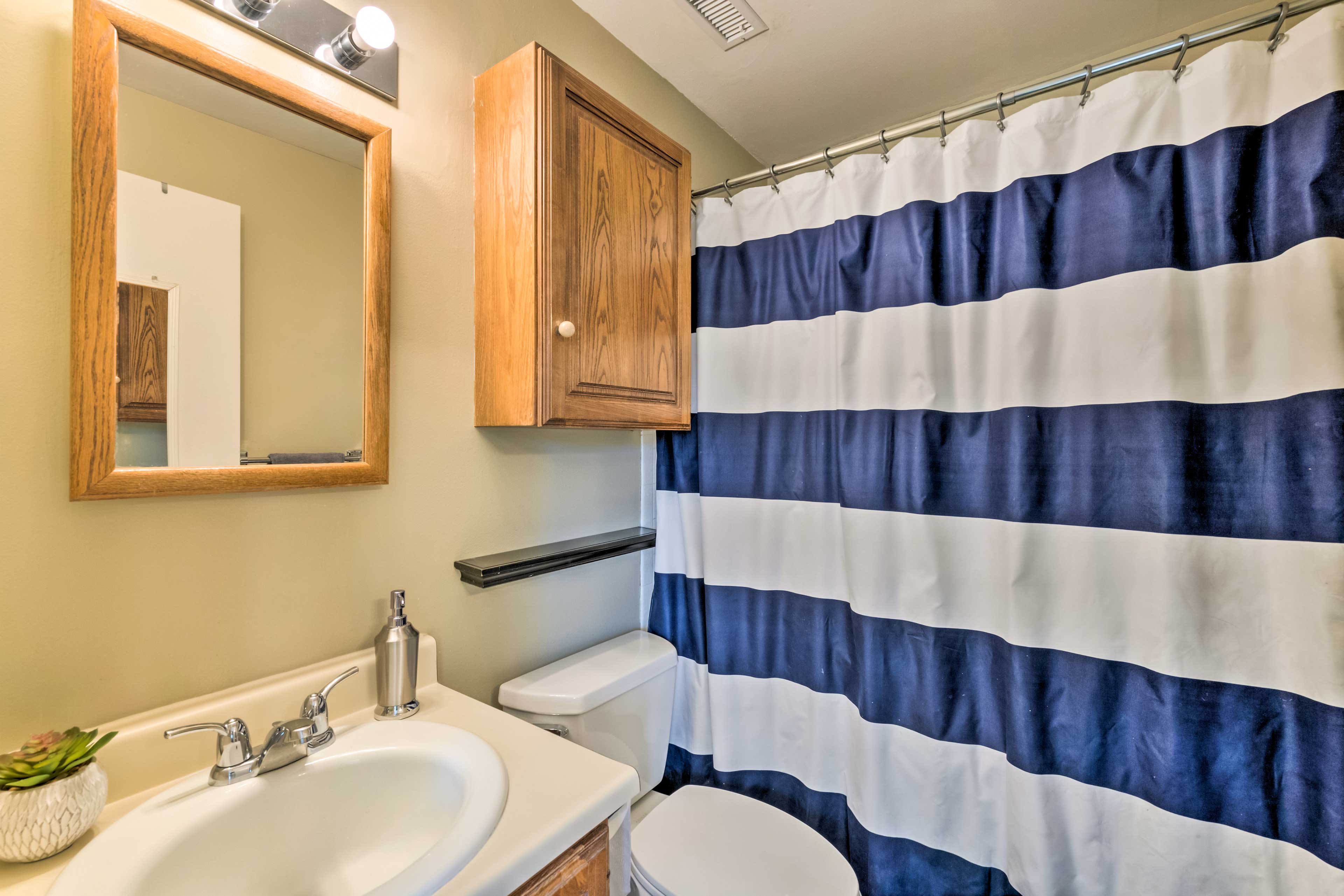 Bathroom | Towels Provided | Grab Rails in Shower