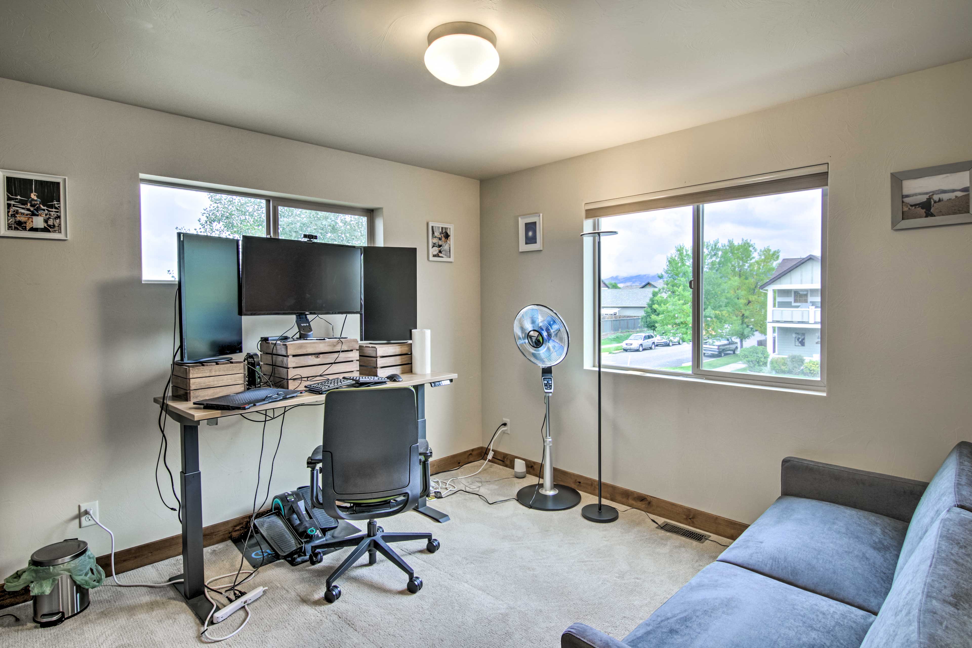 Bedroom 4 | 2nd Floor | Twin Futon | Laptop-Friendly Workspace