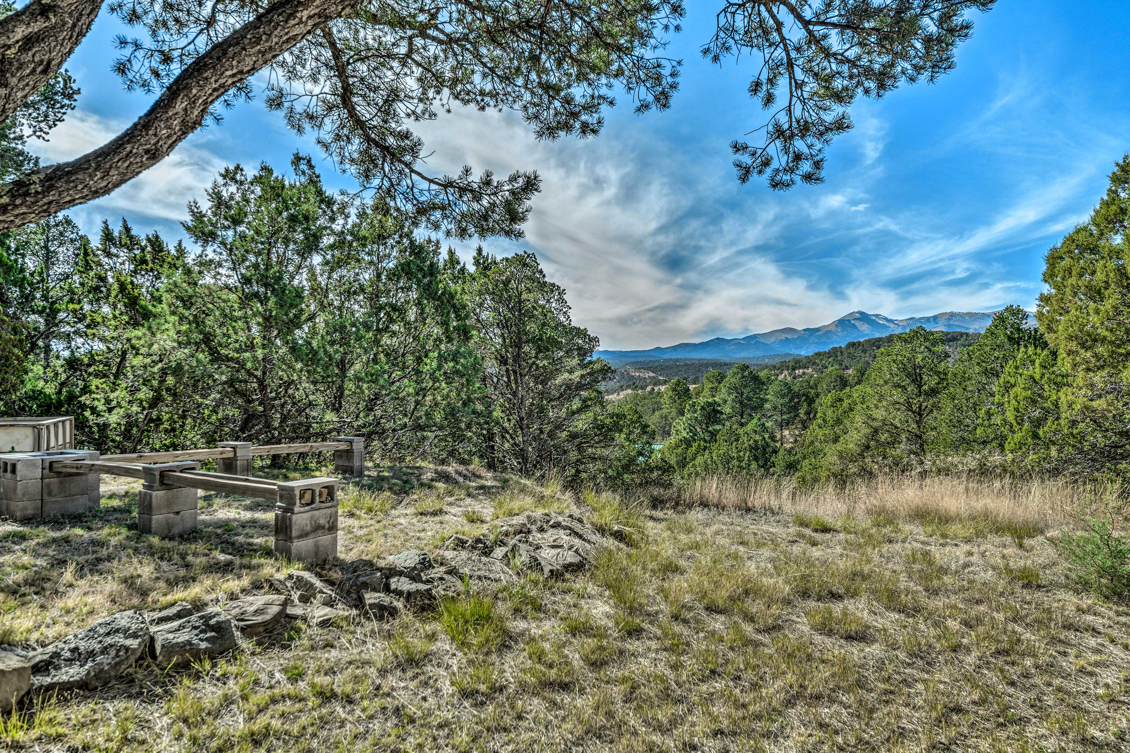 2.5-Acre Property | Mountain Views