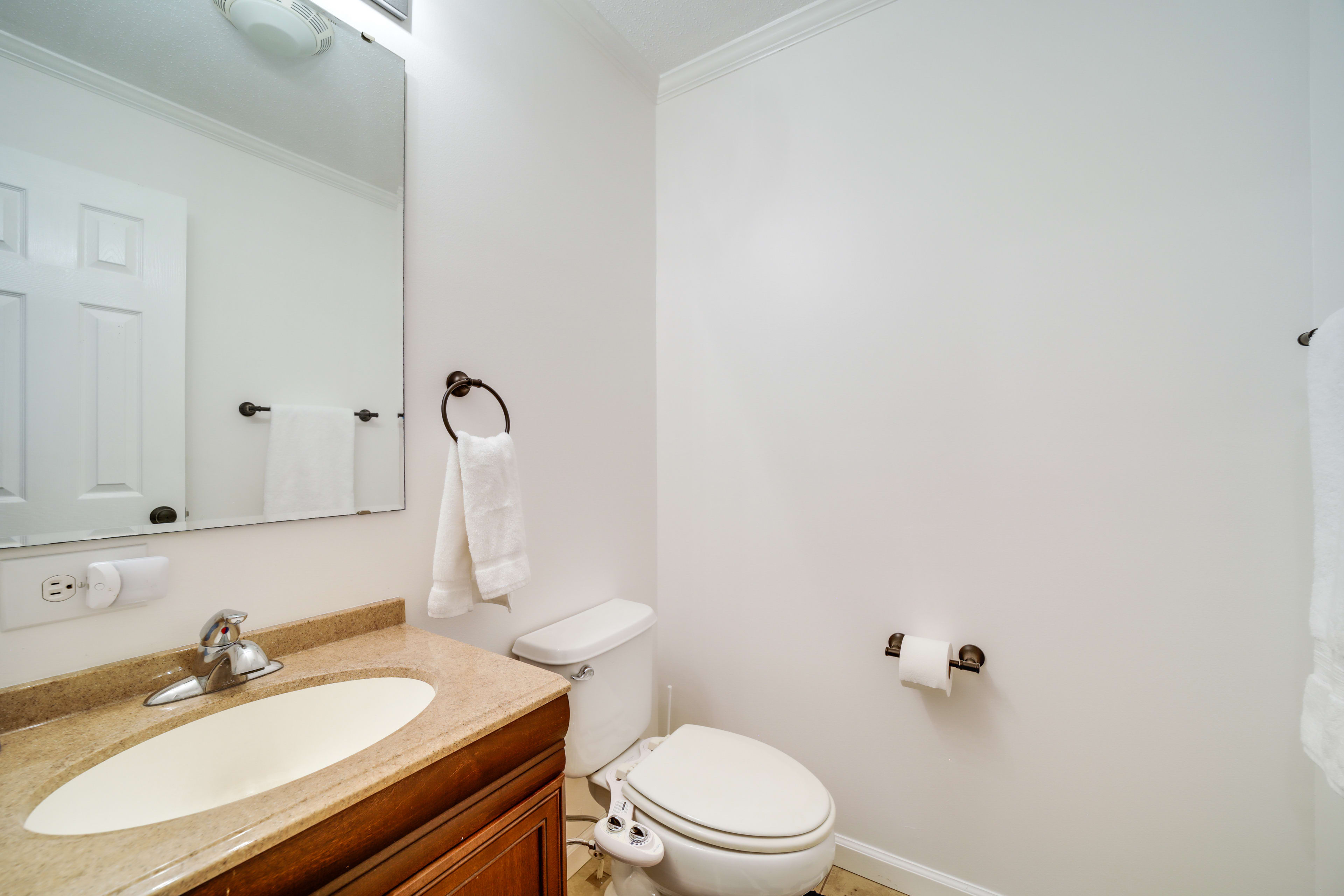 Half Bath | 1st Floor