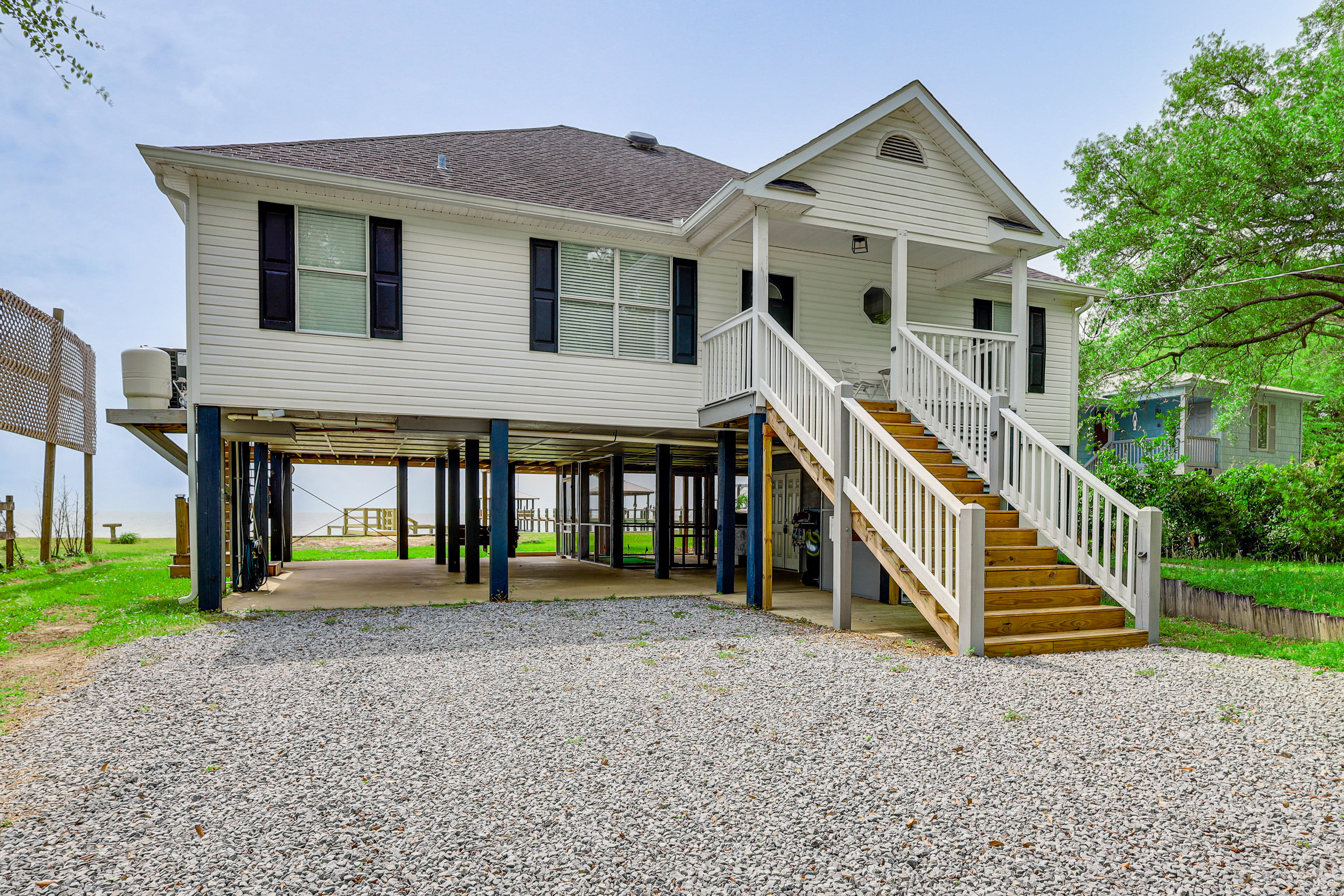 Parking | Driveway (2 Vehicles) | Carport (2 Vehicles)