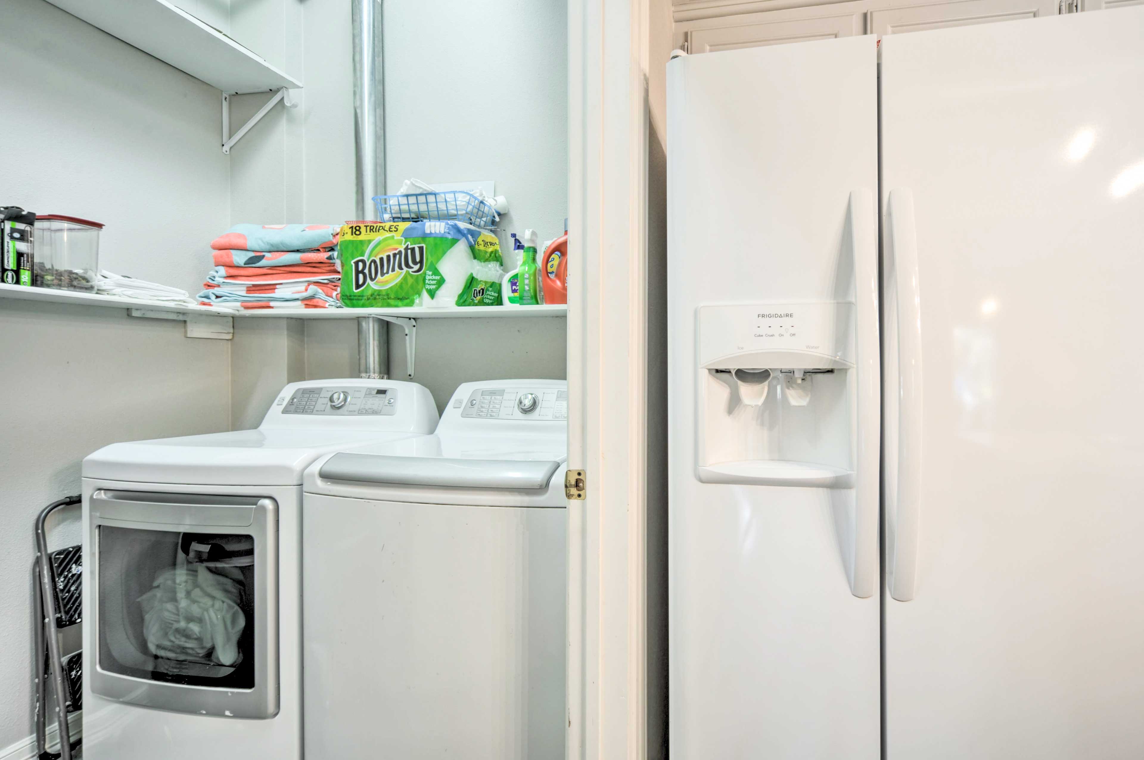 Laundry Nook | Laundry Detergent Provided | Beach Towels