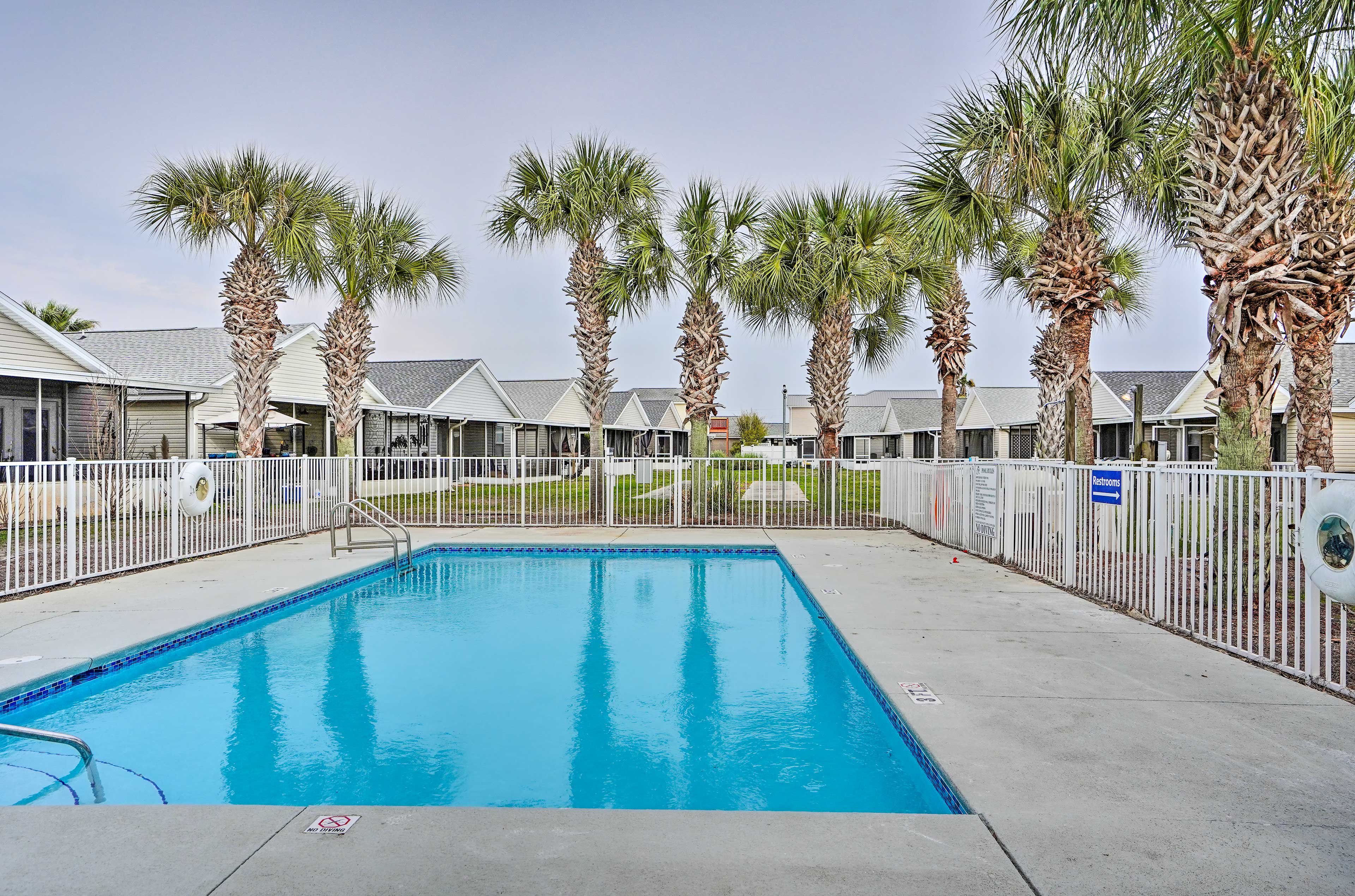 Palm Cove Community Amenities