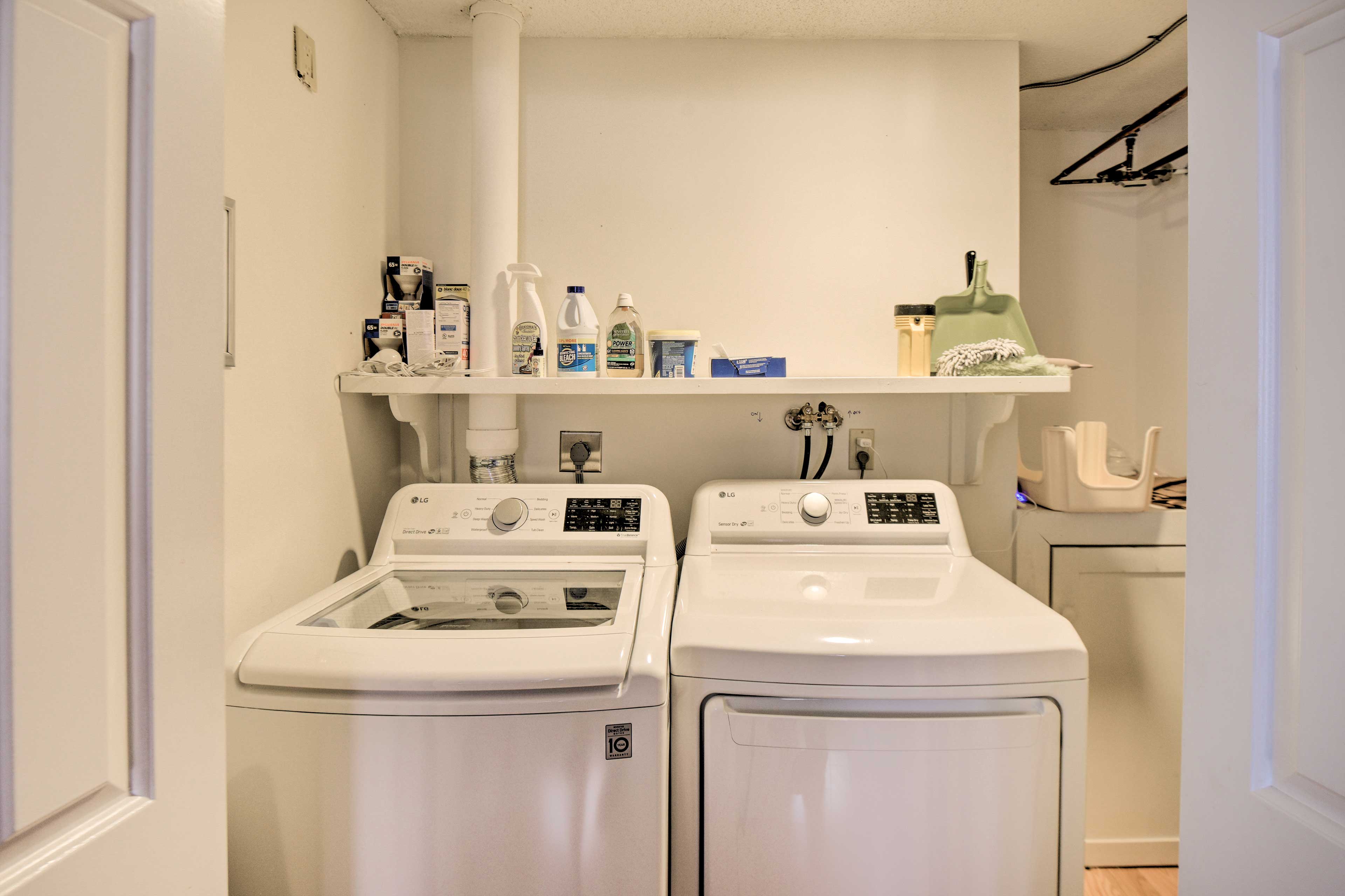 Laundry Room | Iron/Board