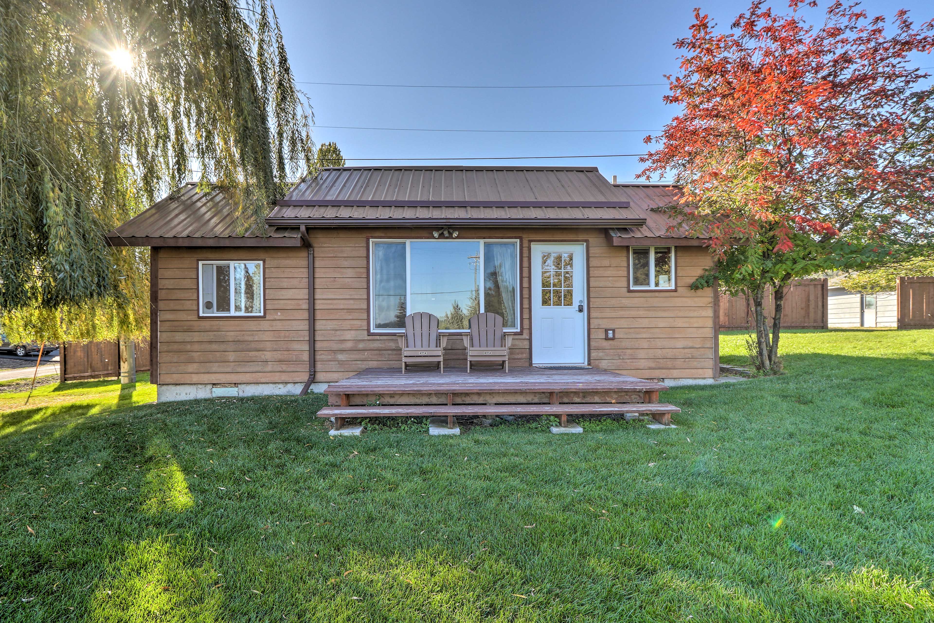 Exterior | Deck | Mountain & Lake Views