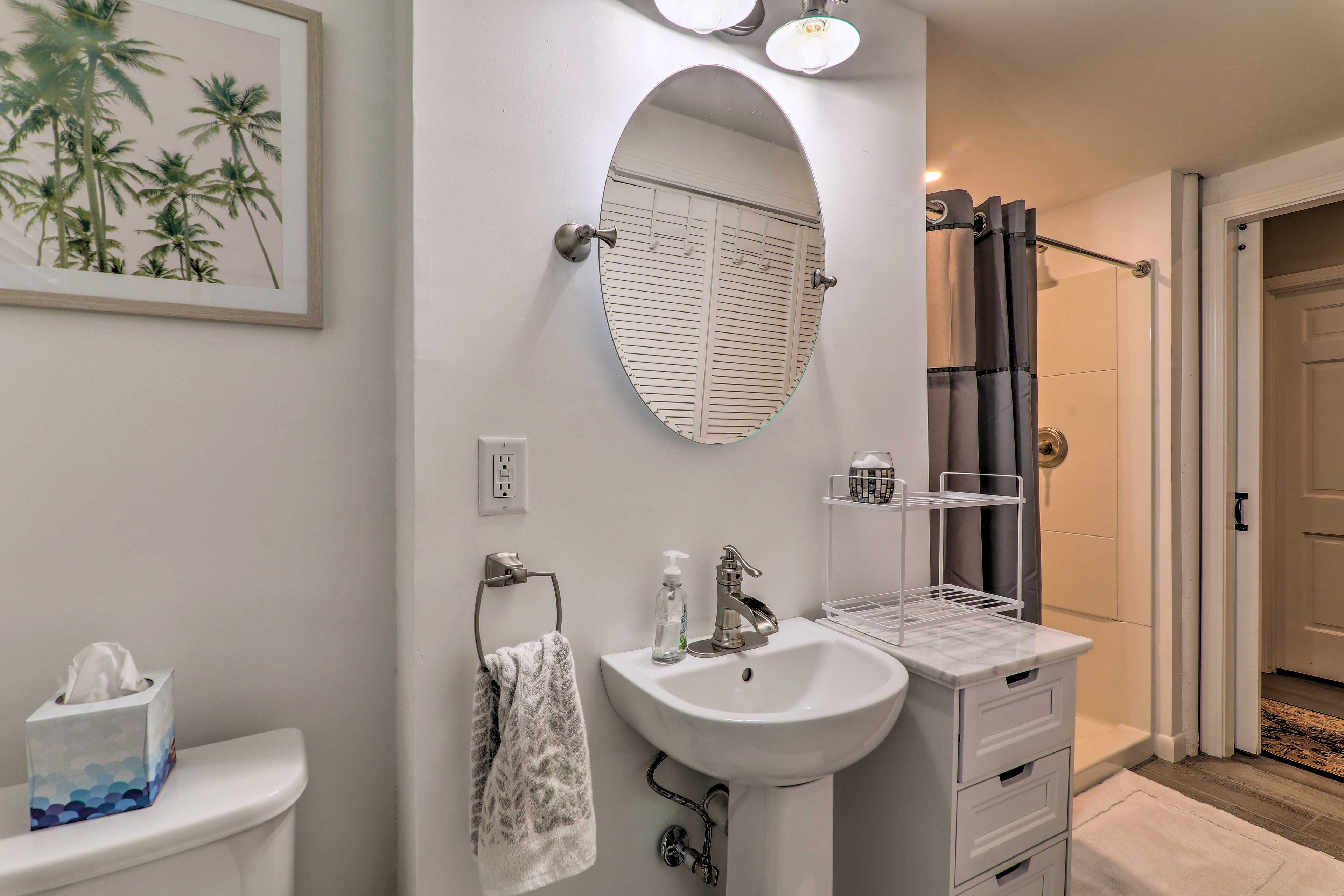 Full En-Suite Bathroom | Complimentary Toiletries