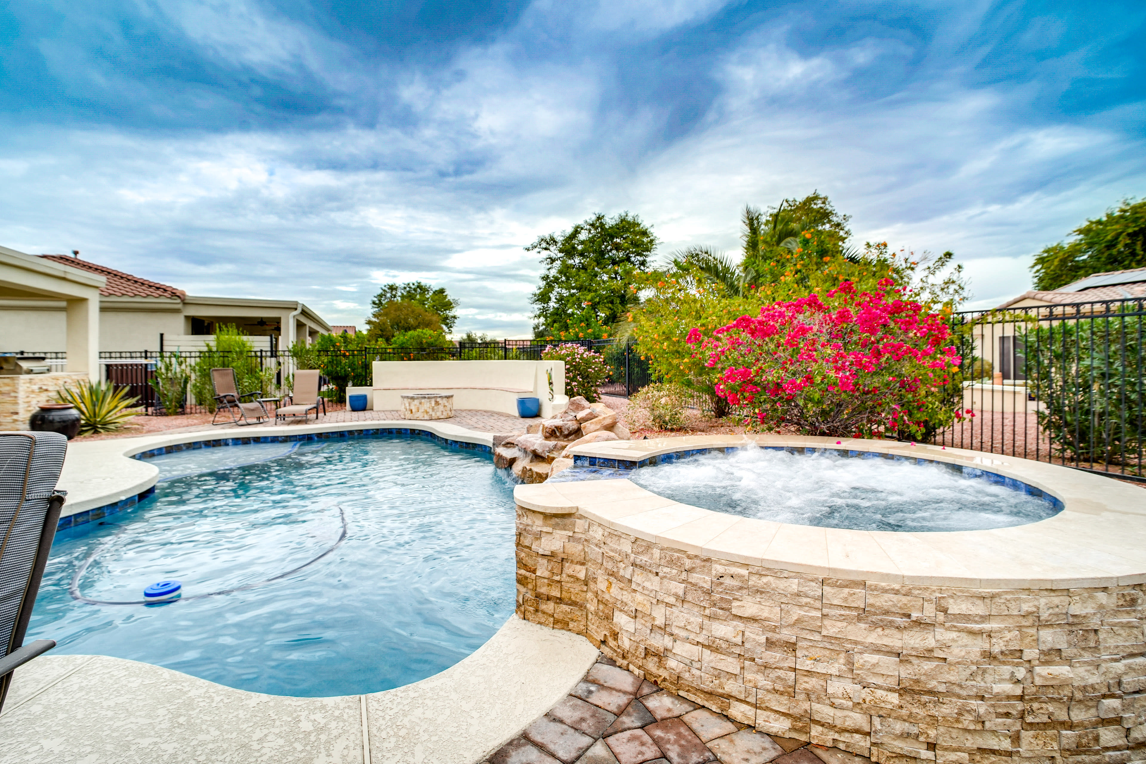 Private Pool (Depth 3'-6', Heated w/ Addt'l Fee) | Hot Tub