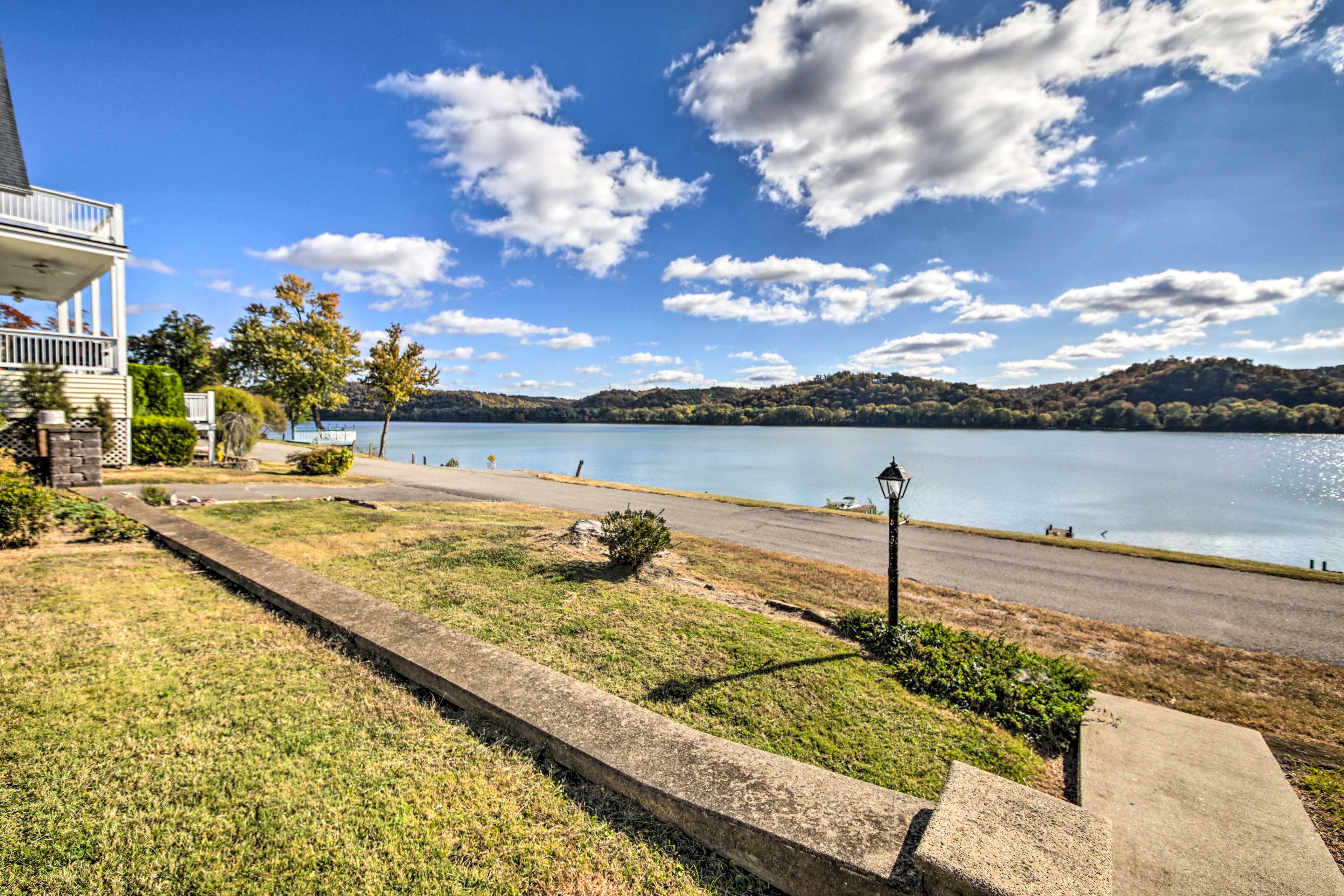 View of the Ohio River