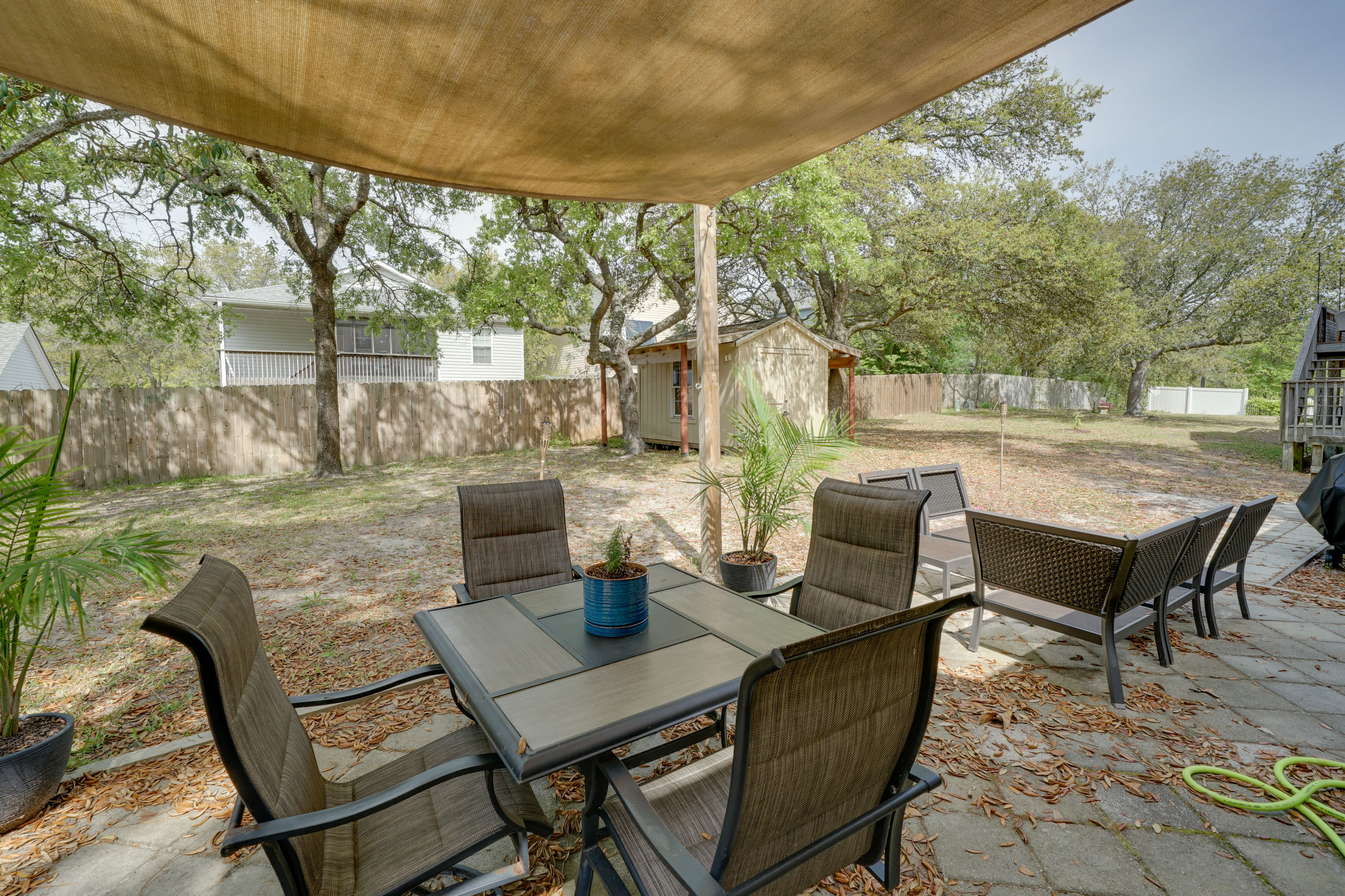 Private Patio | Charcoal Grill | Fire Pit | Yard