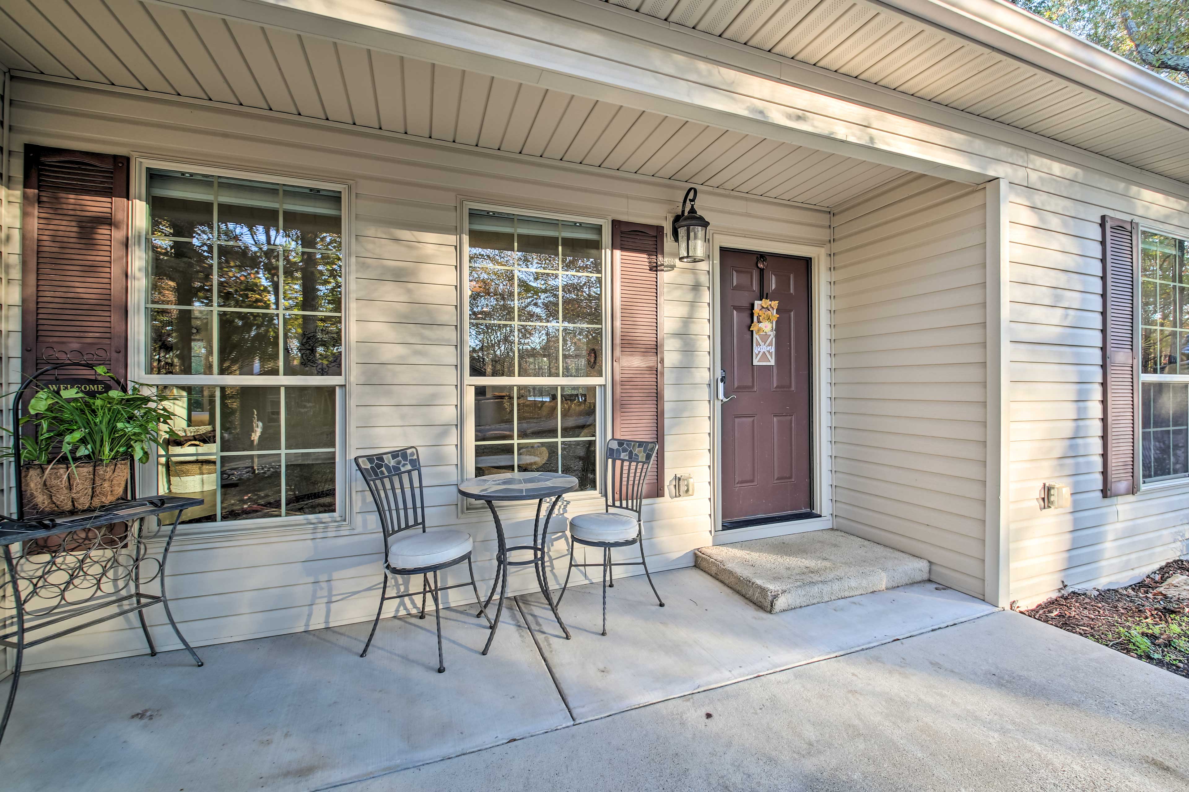 Front Porch | 2 Exterior Security Cameras