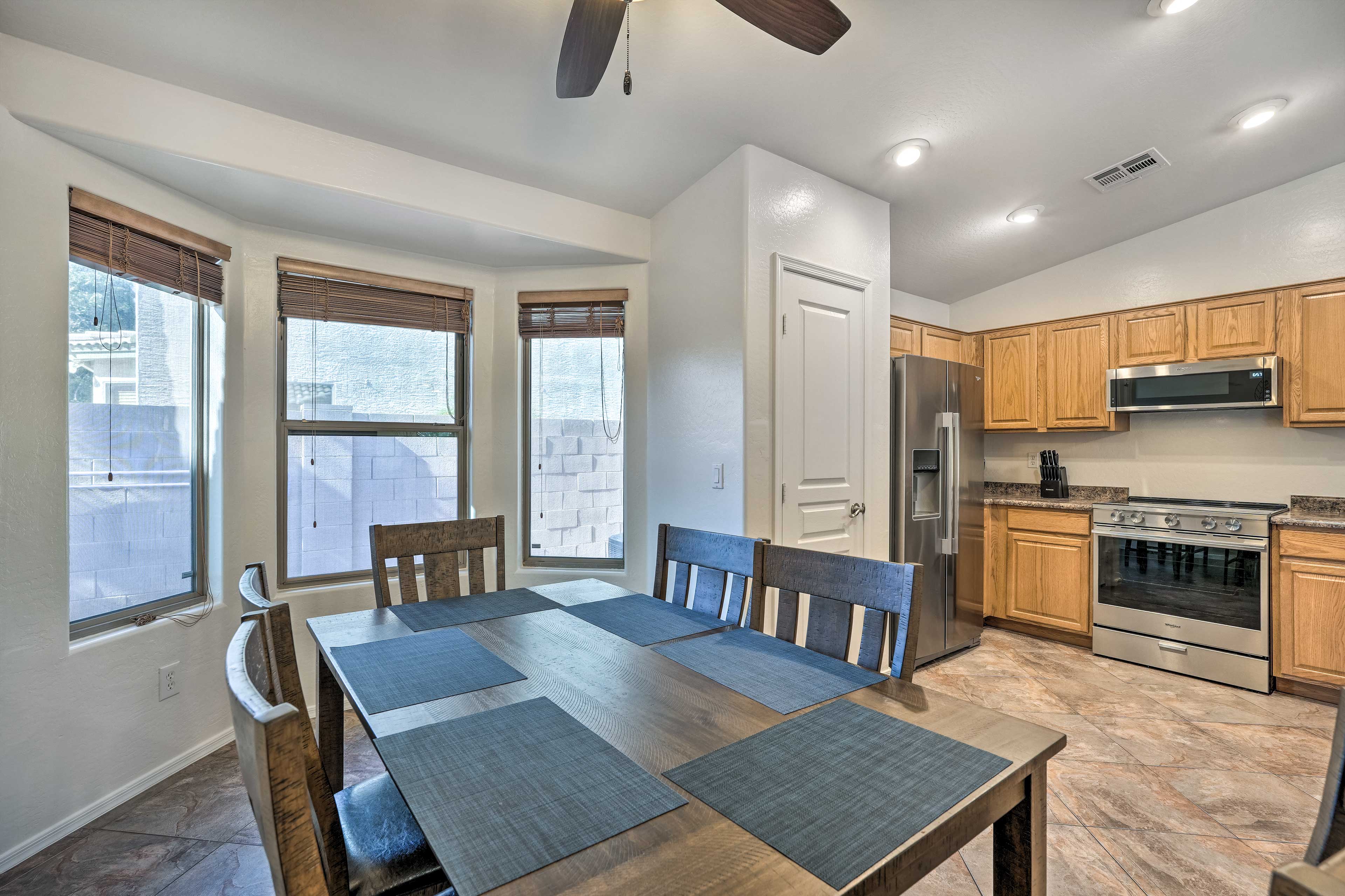 Dining Area | Dishware & Flatware