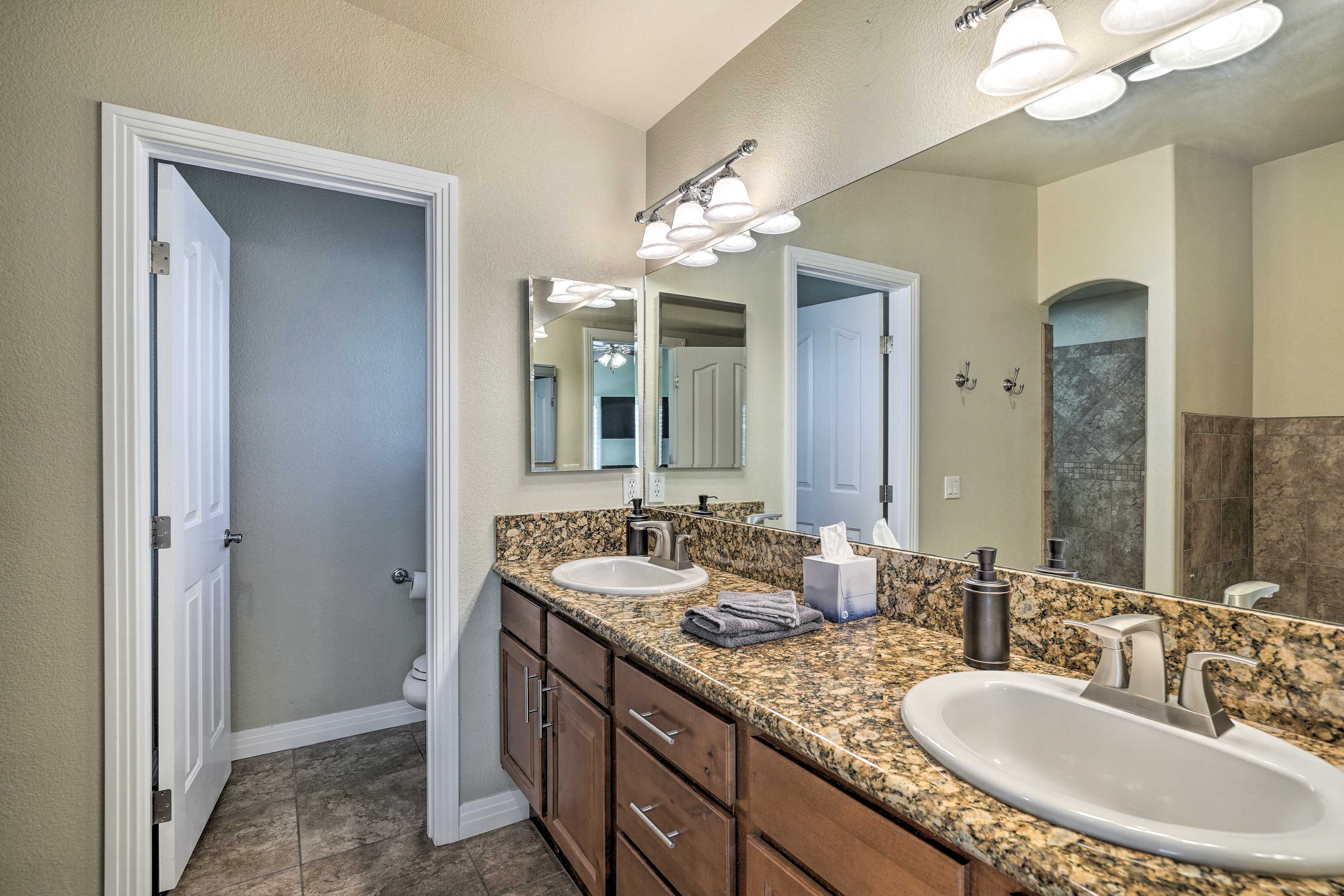 En-Suite Bathroom | Access through Bedroom 1 | Towels Provided