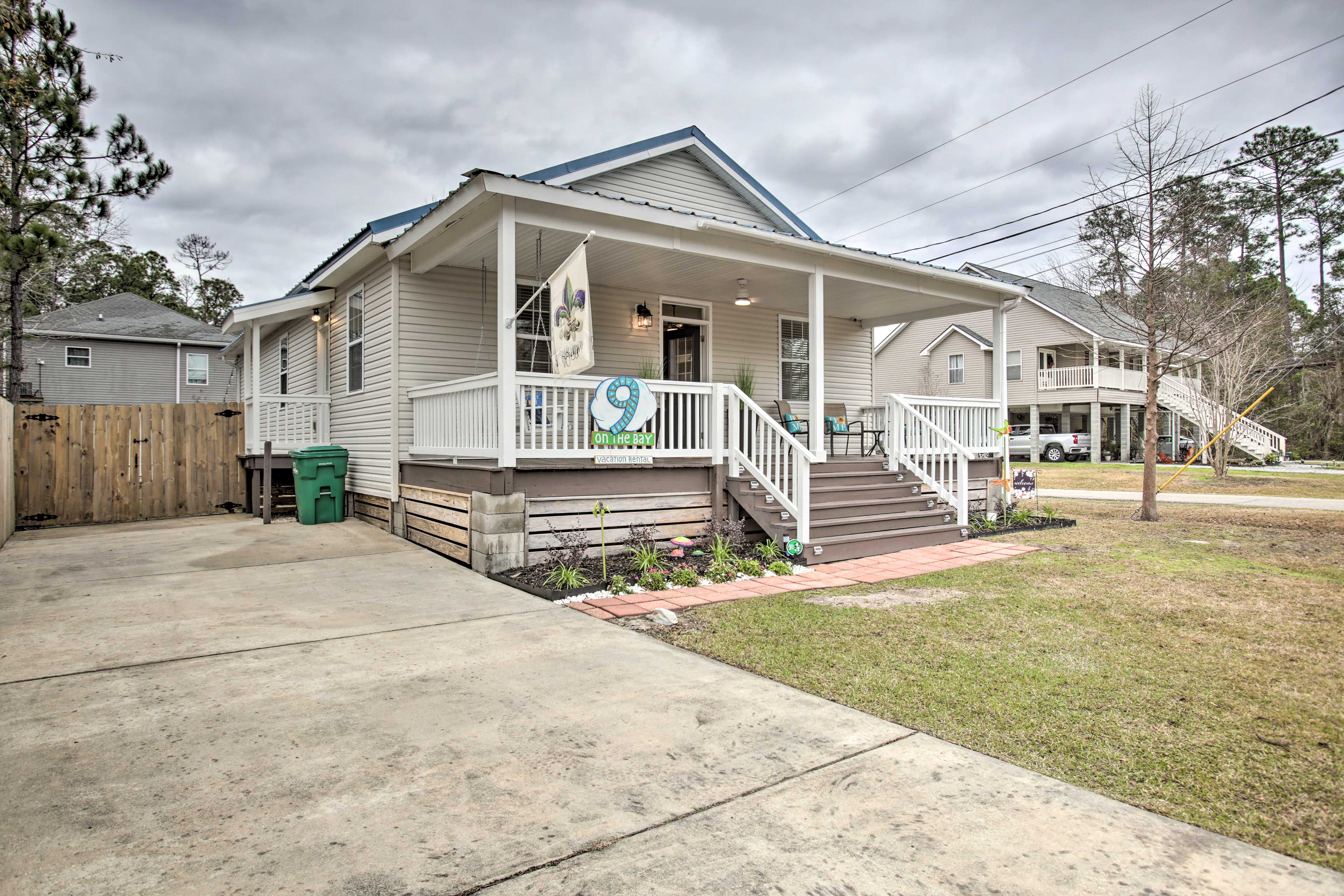 Parking | Driveway (3 Vehicles) | Free Street Parking (First-Come, First-Served)