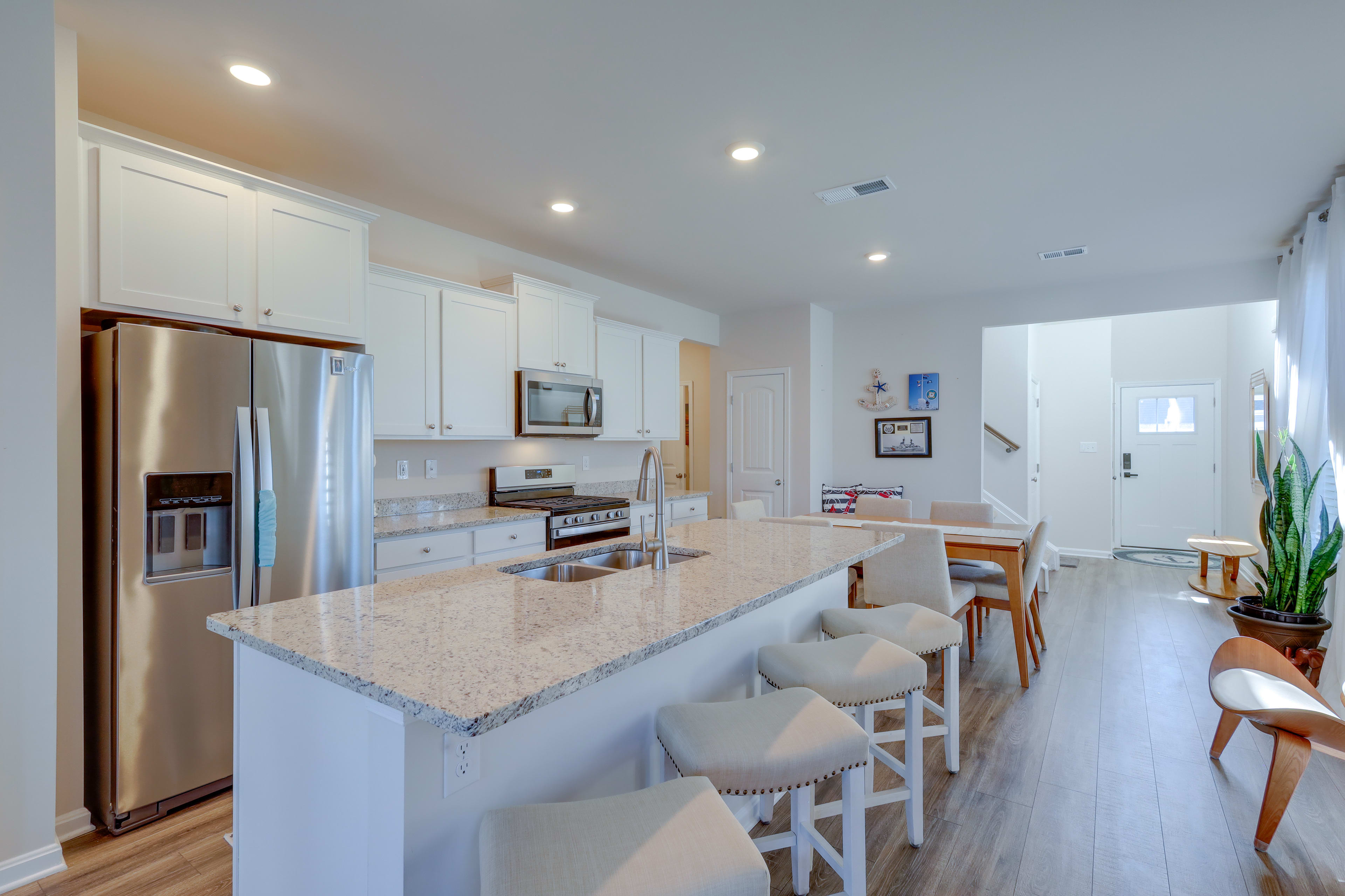 Kitchen | Community Perks | Beach Gear | In-Unit Laundry