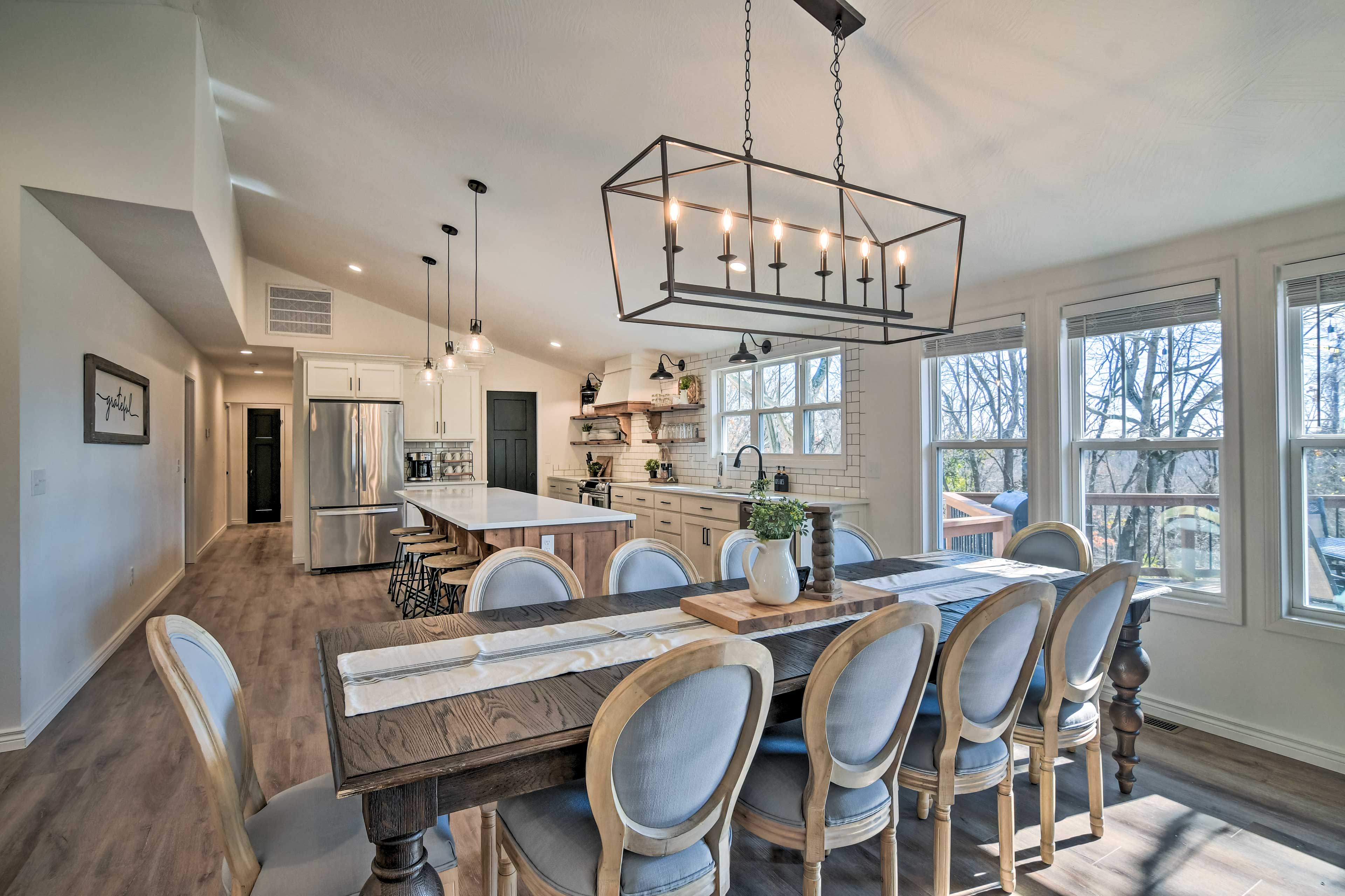 Dining Area | Dishware Provided | High Chair