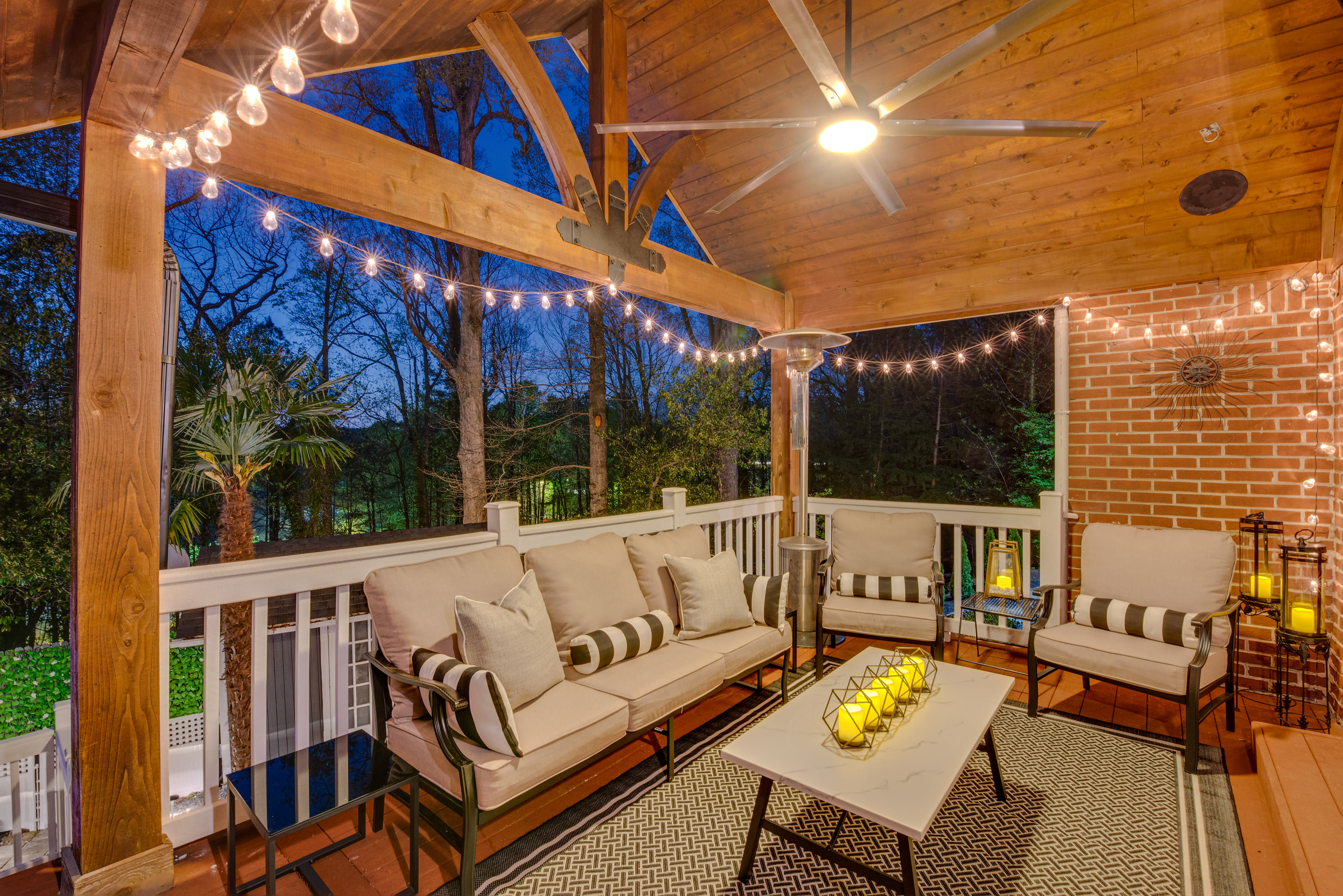 Private Deck | Dining Area