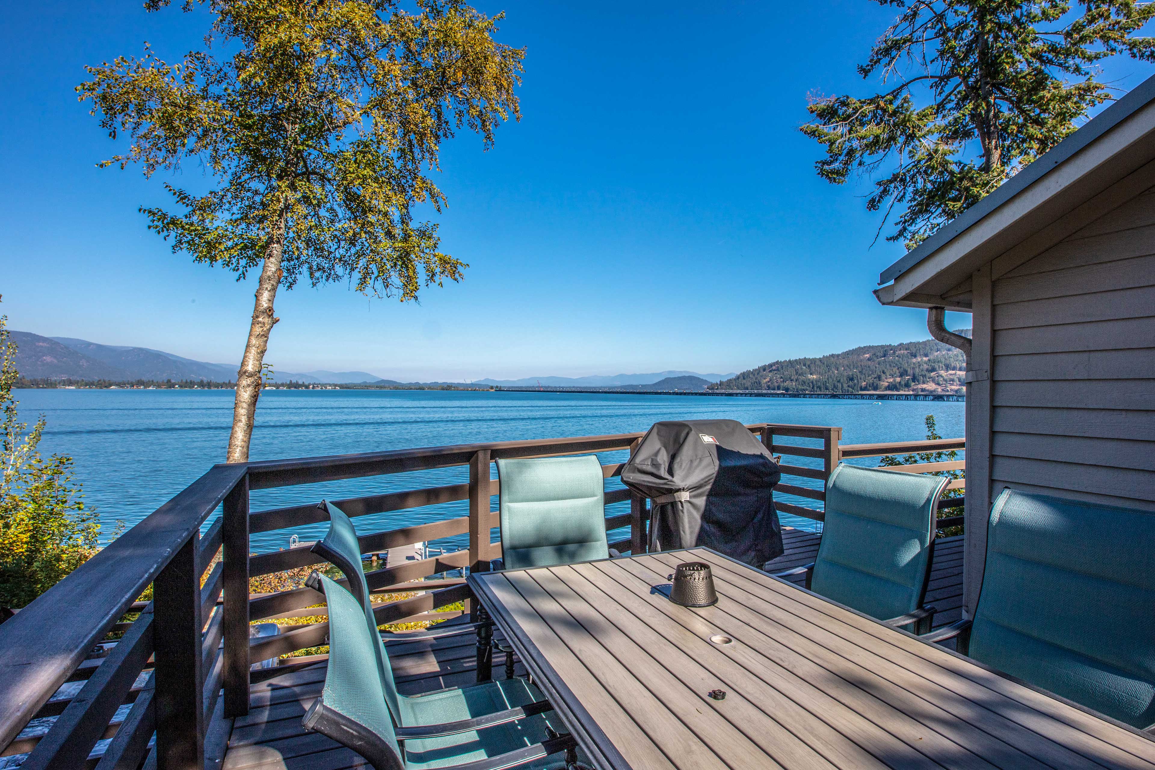 Outdoor Dining Area