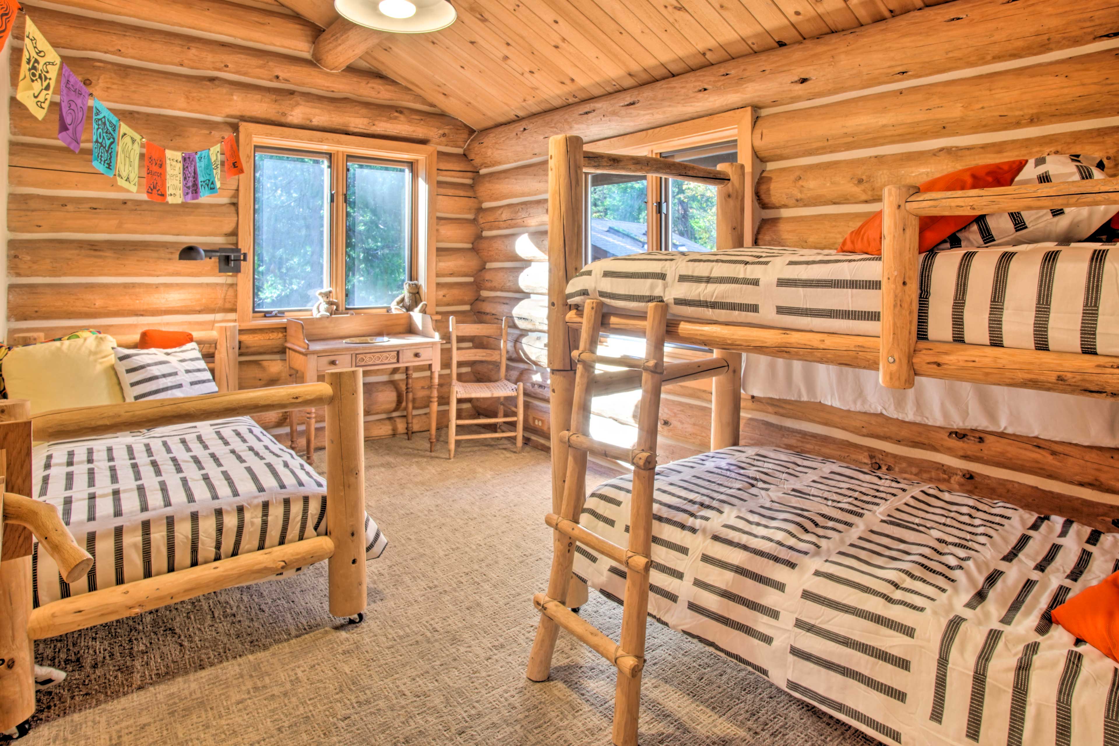 Bedroom 4 | Twin Bed | Twin Bunk Bed | 2nd Floor