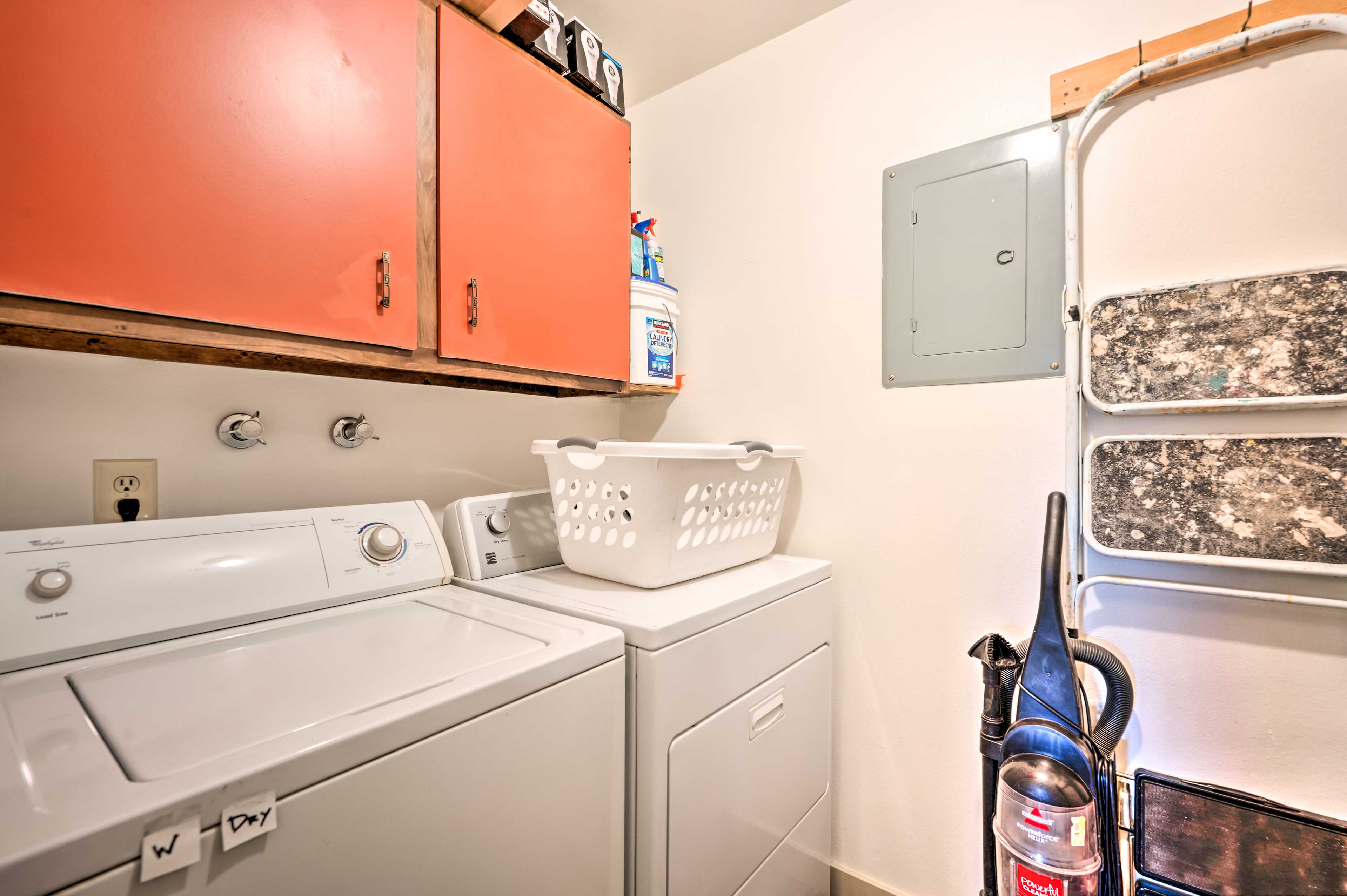 Laundry Area | Washer/Dryer