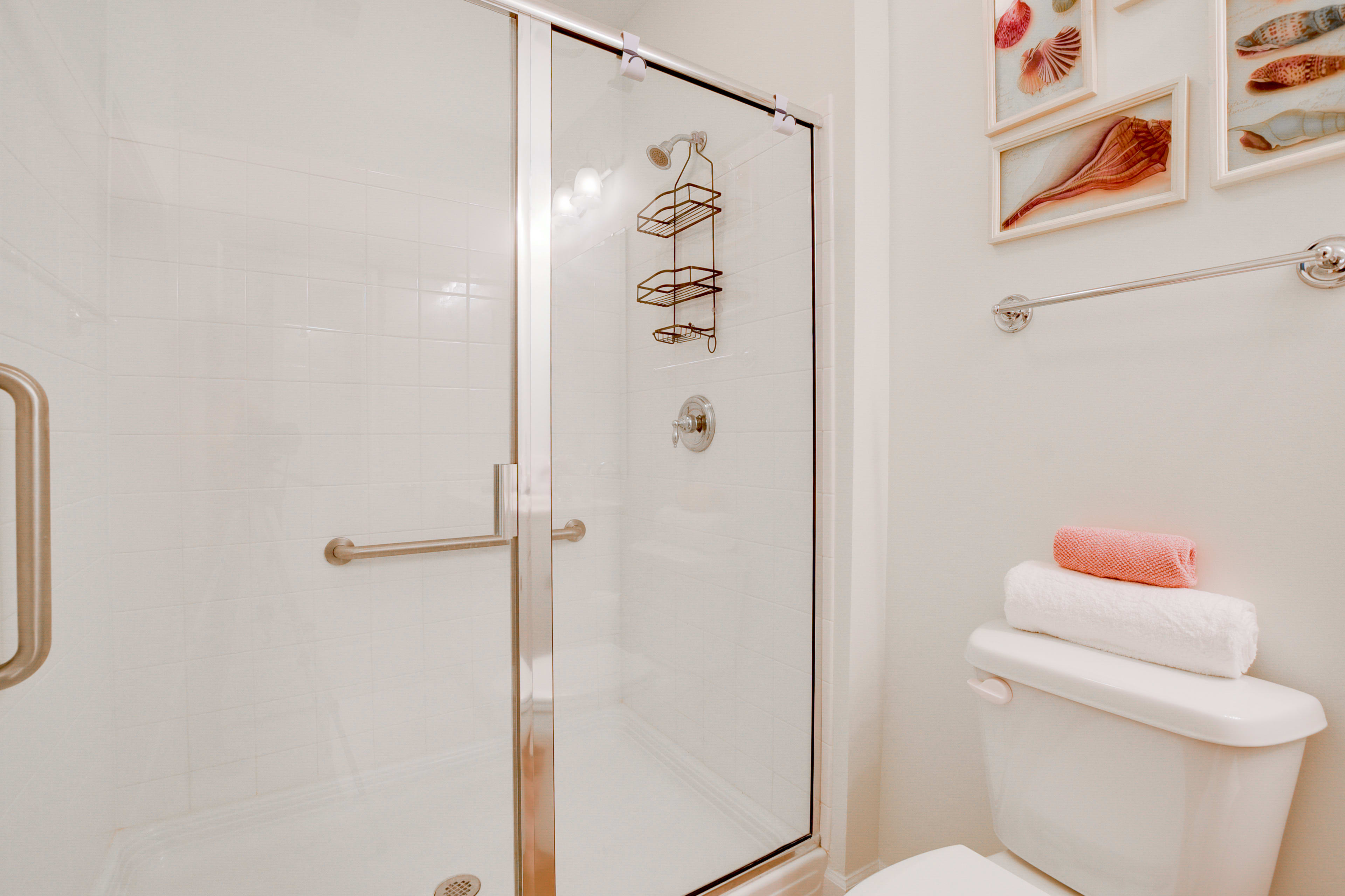 En-Suite Bathroom | Complimentary Toiletries