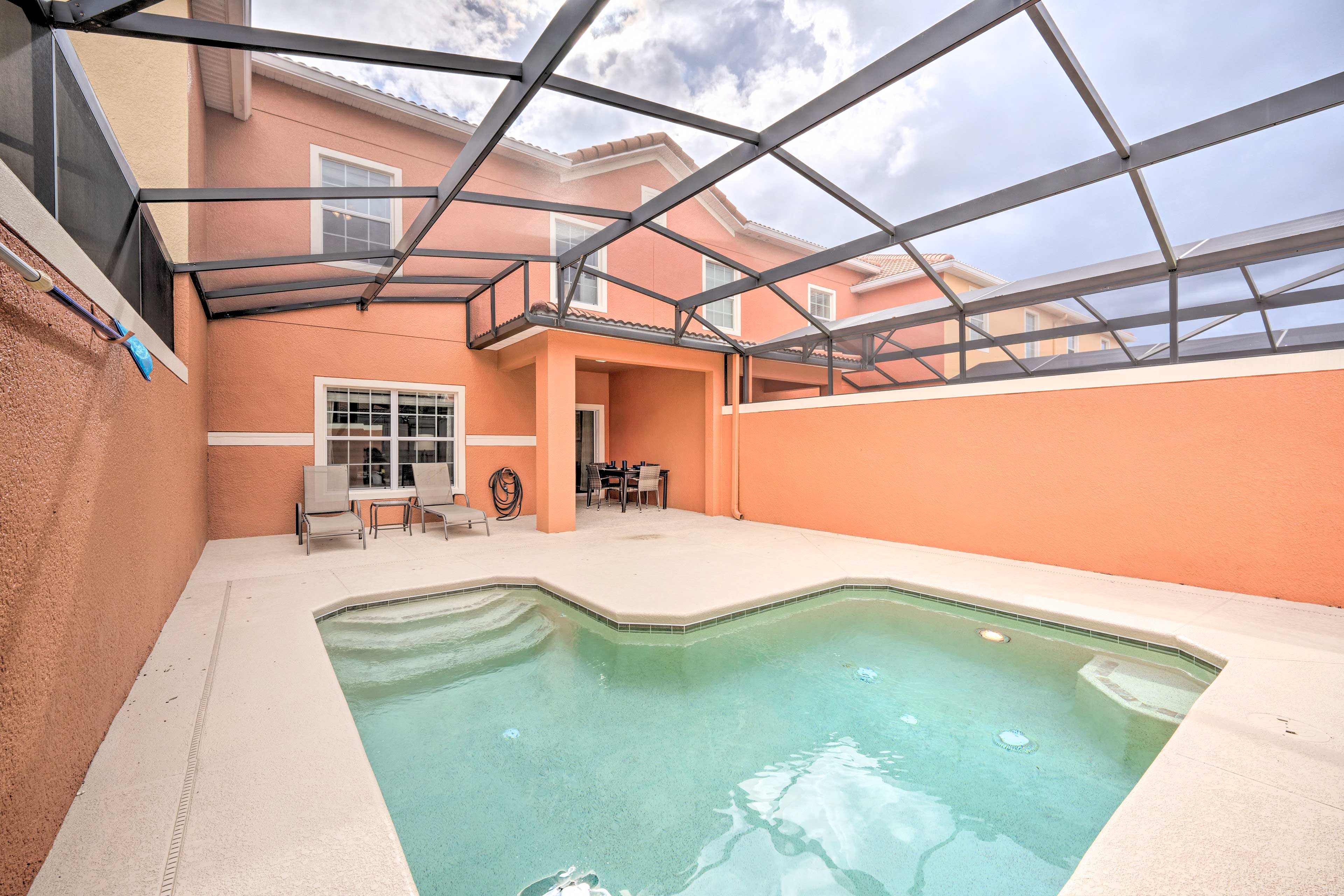 Kissimmee Vacation Rental | 4BR | 3BA | Stairs Required | 2,000 Sq Ft