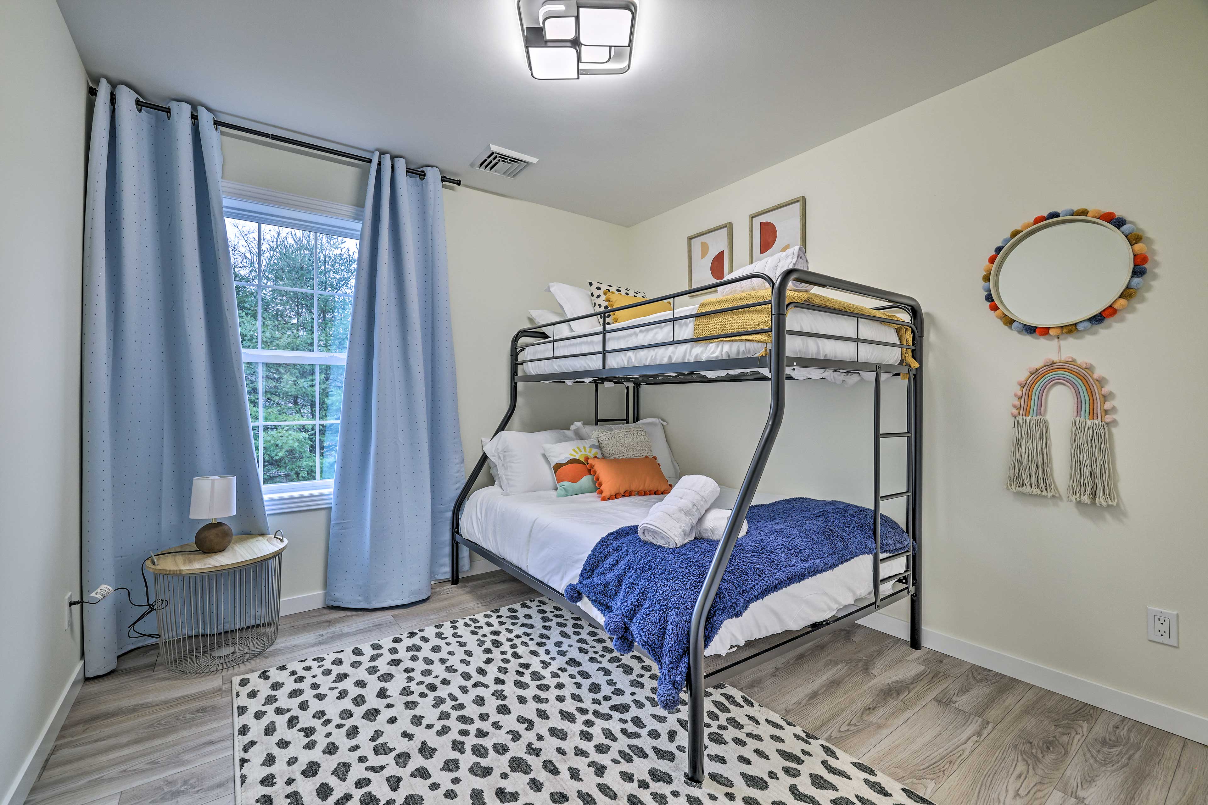 Bedroom 4 | Twin/Full Bunk Bed | 2nd Floor