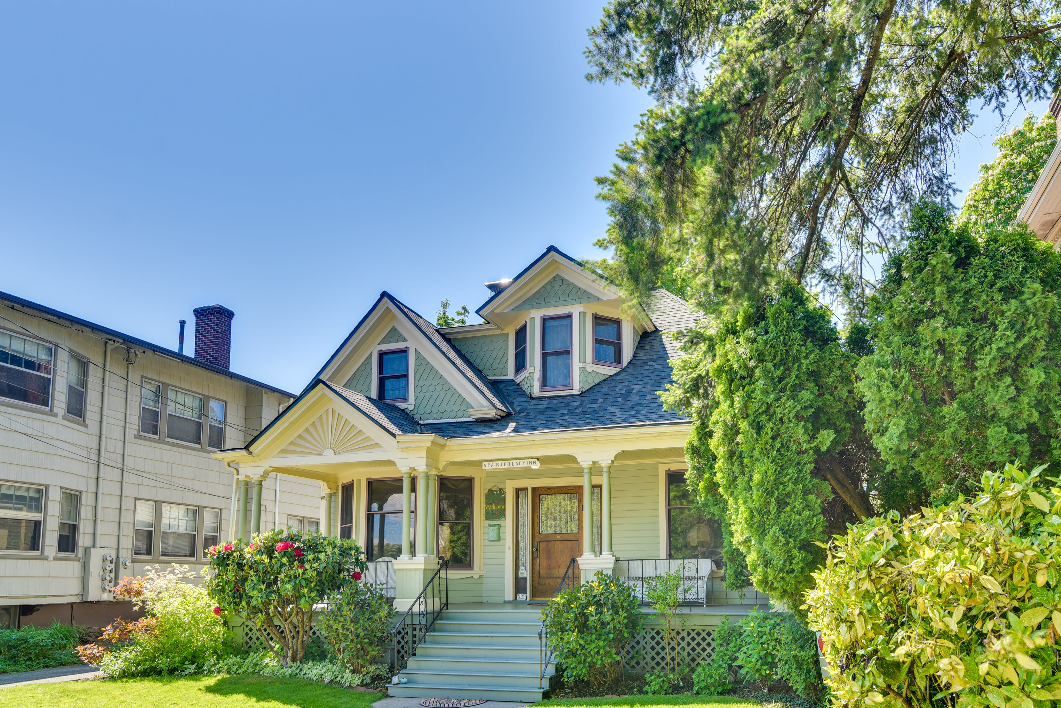 Historical Portland Home < 2 Mi to Downtown!