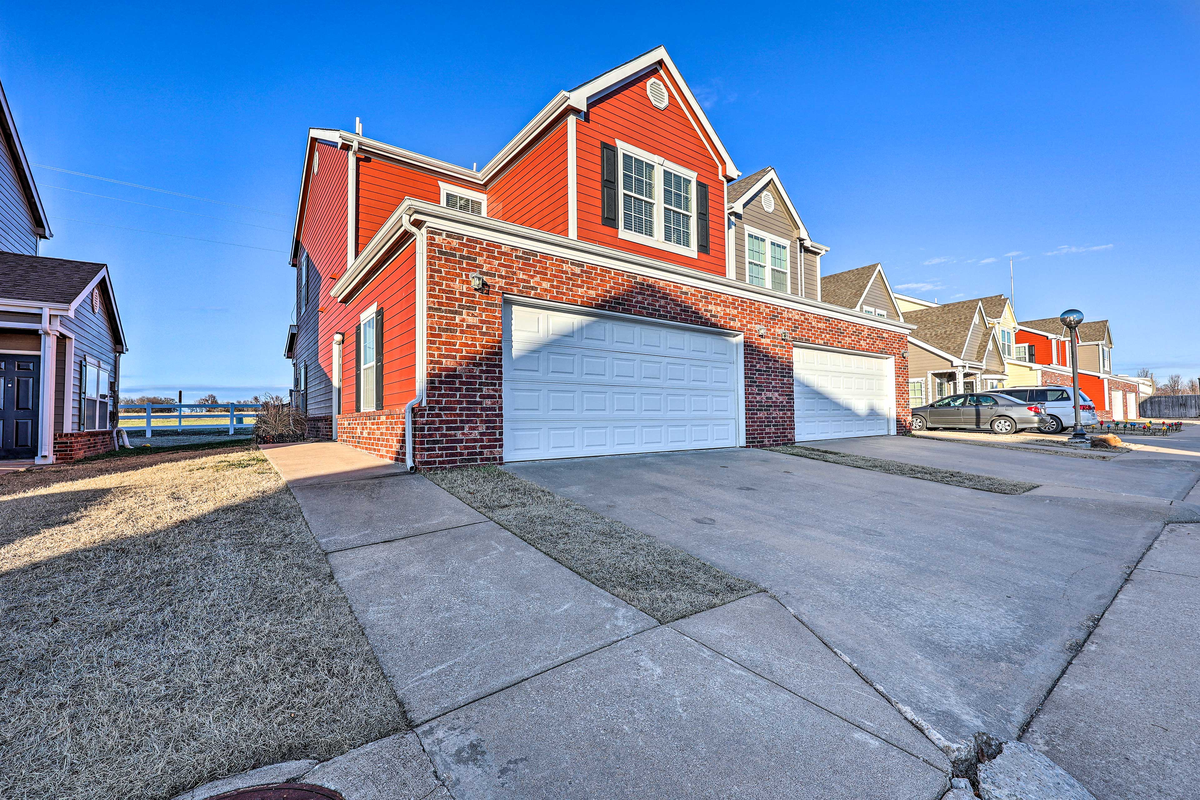 Parking | Garage (1 Vehicle) | Driveway (2 Vehicles)