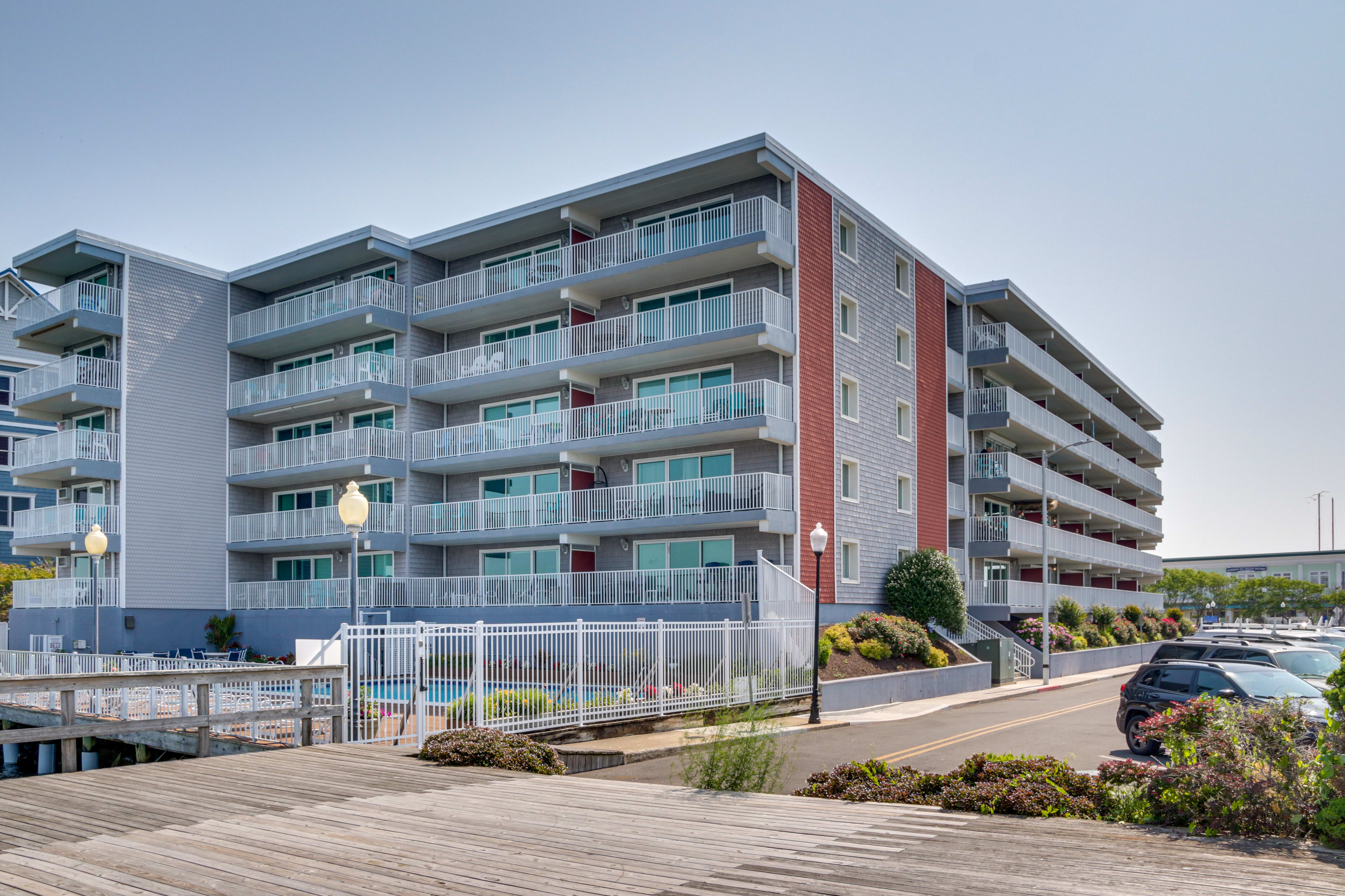 Parking | Reserved Carport (1 Vehicle)