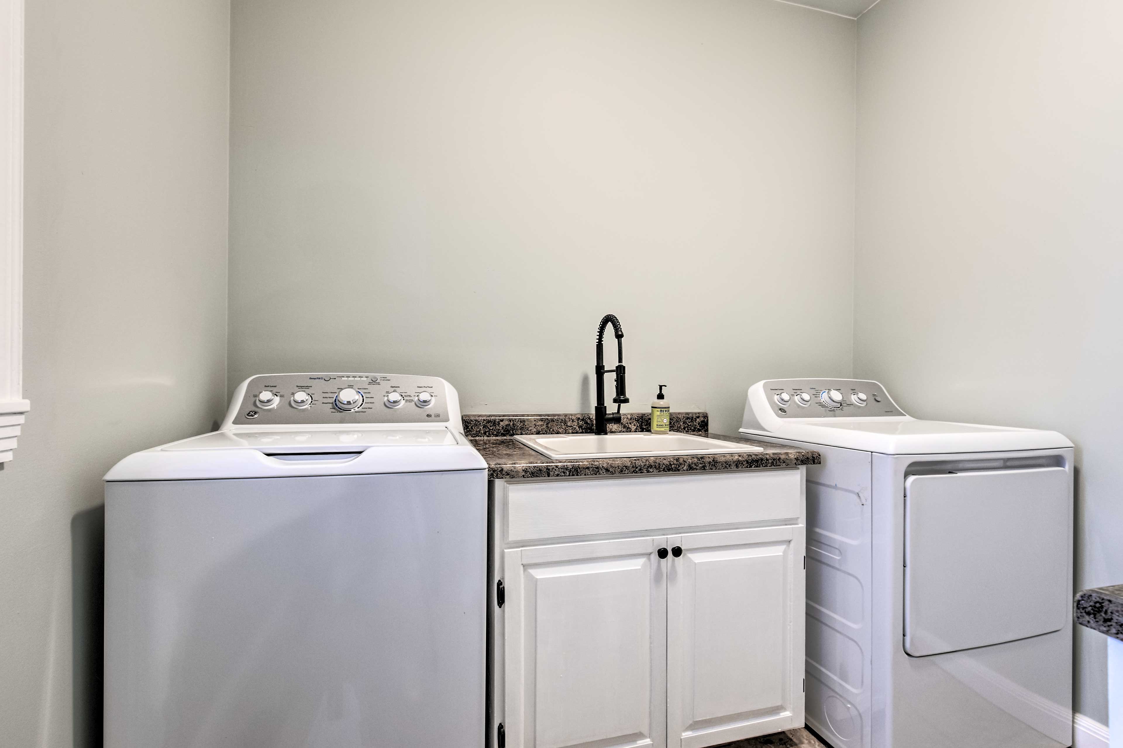 Laundry Area | Washer/Dryer | Iron/Board