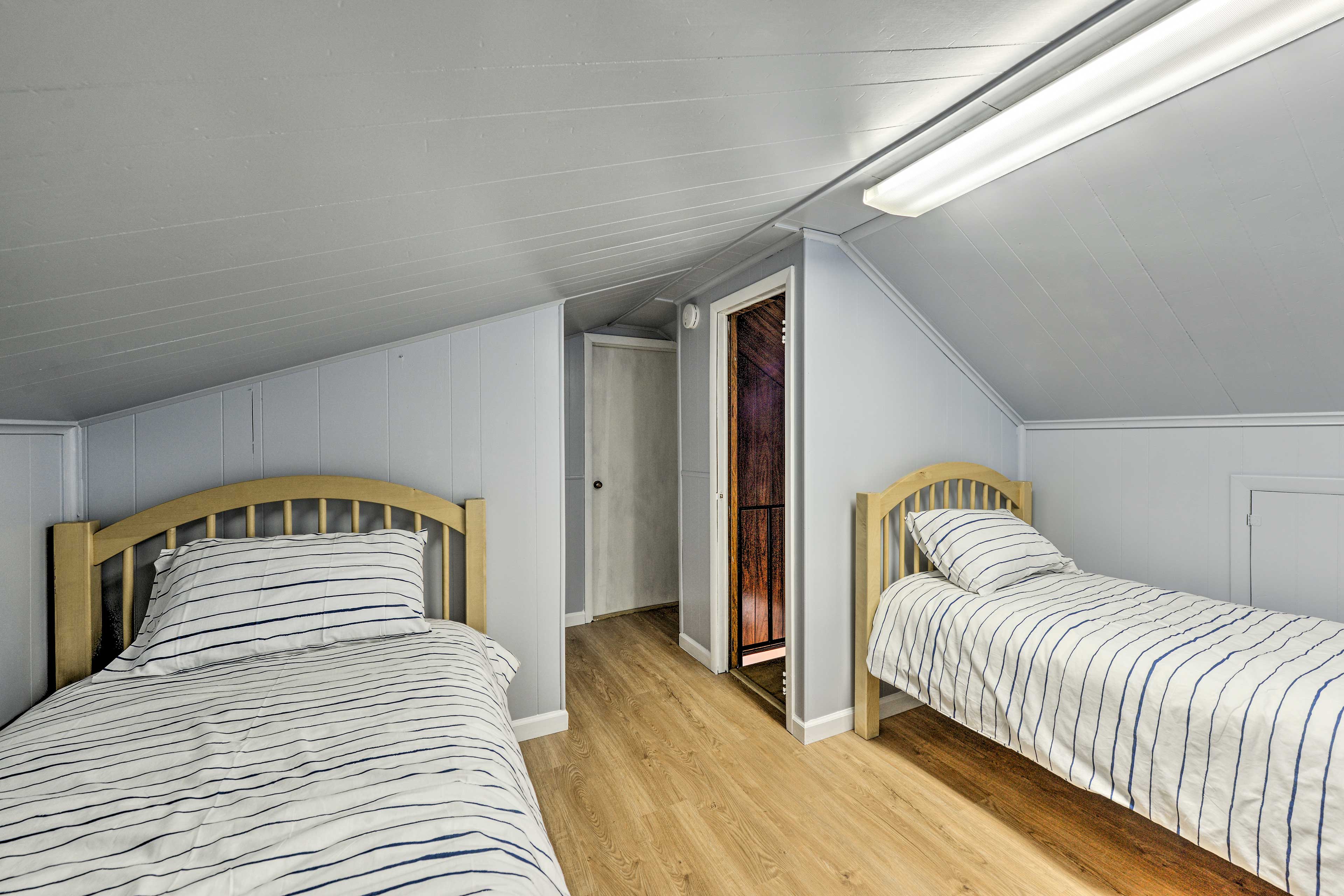 Bedroom 4 | 2 Twin Beds | 2nd Floor