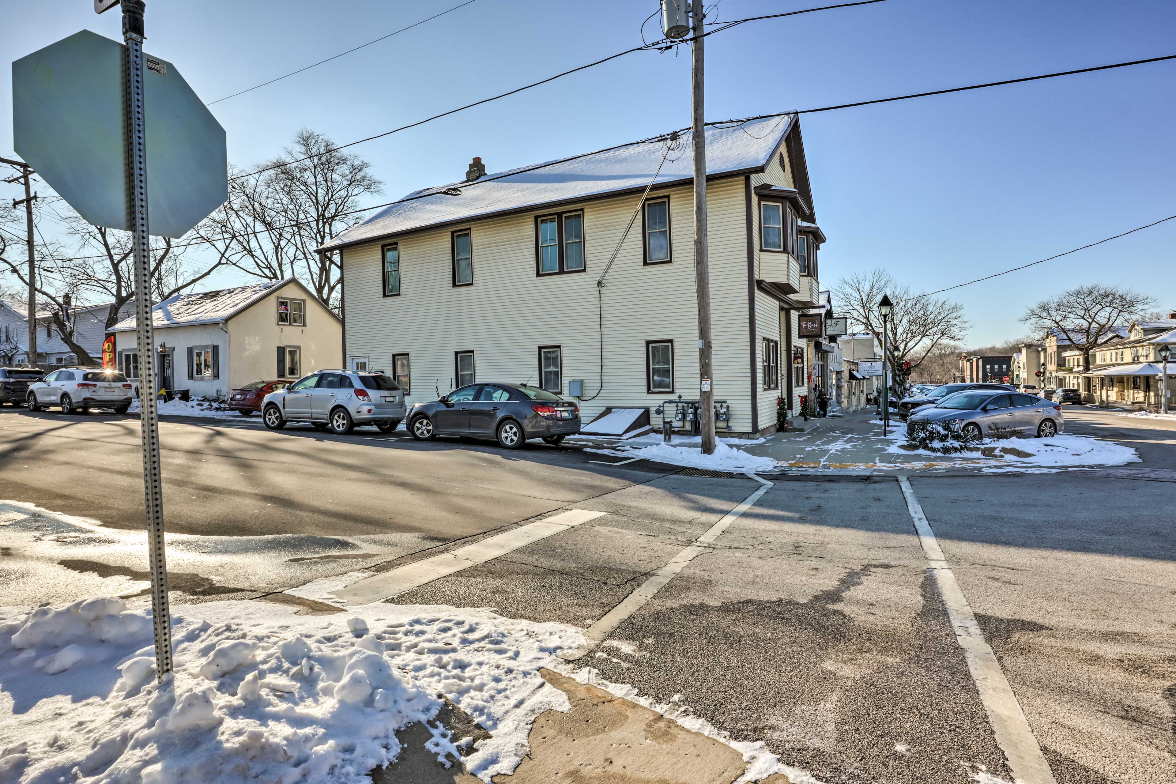 Parking | Designated Parking Space (1 Vehicle) | Free Street Parking