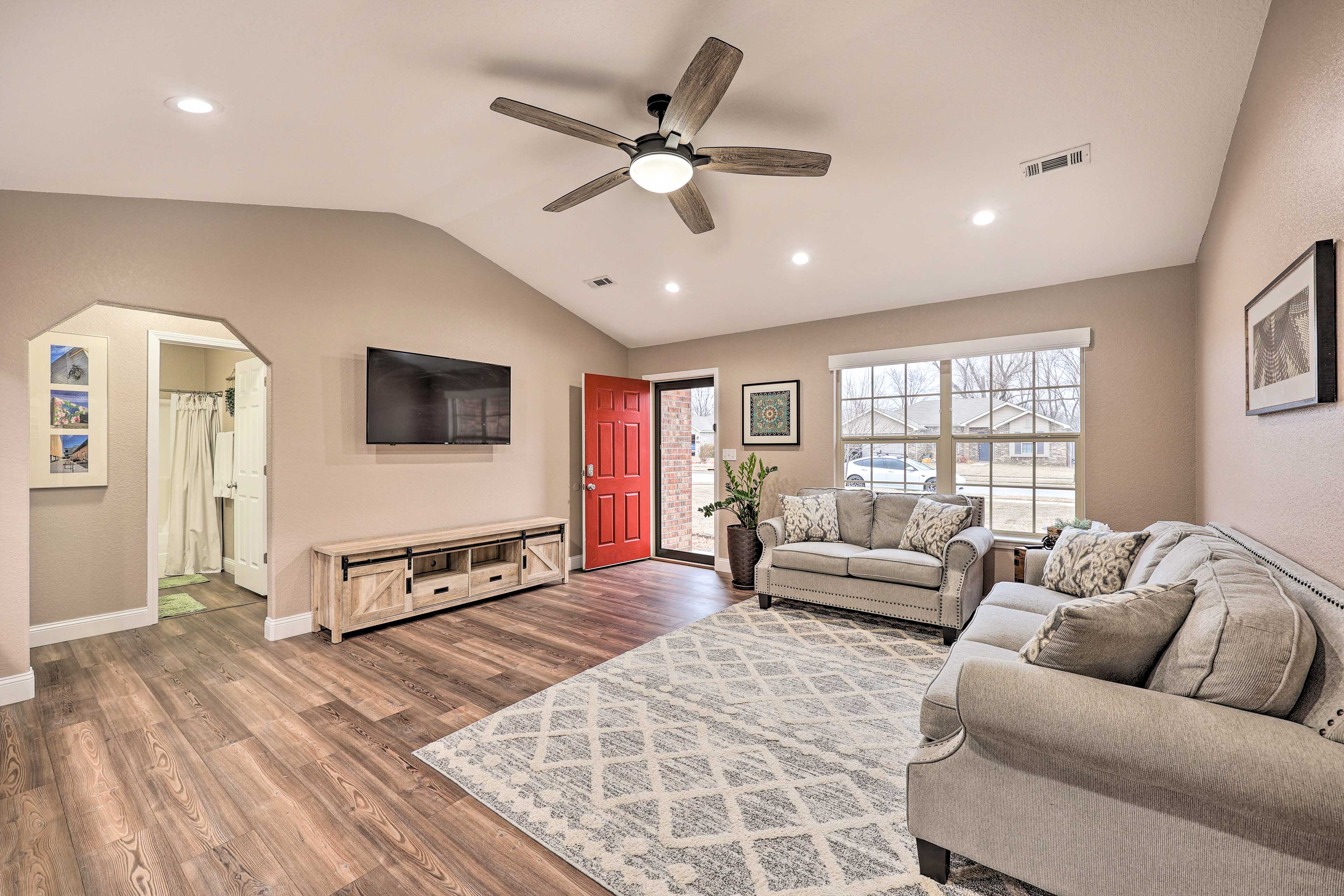 Bentonville Vacation Rental | 3BR | 2BA | Step-Free Access | 1,250 Sq Ft