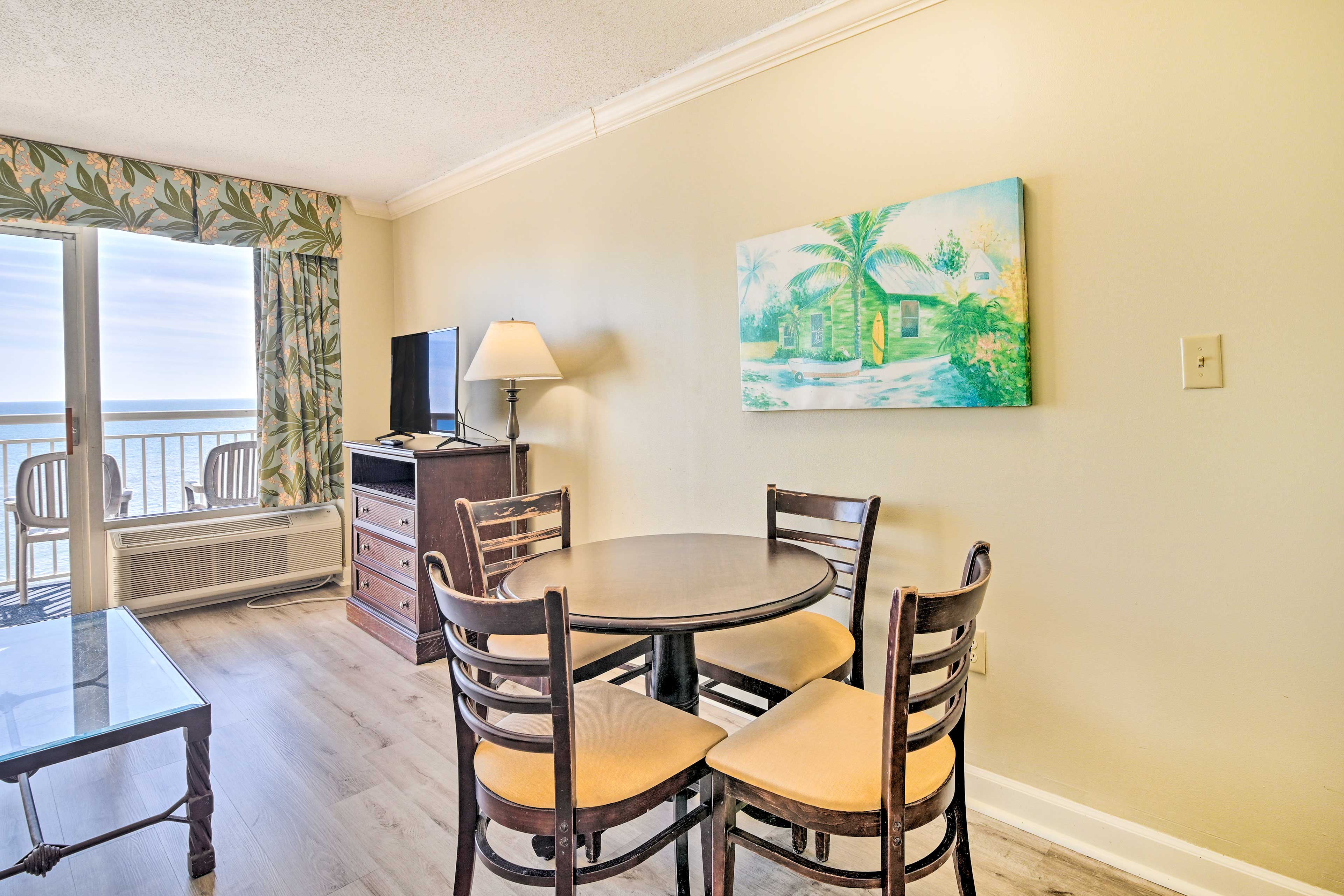 Dining Area | Dishware/Flatware | Trash Bags/Paper Towels