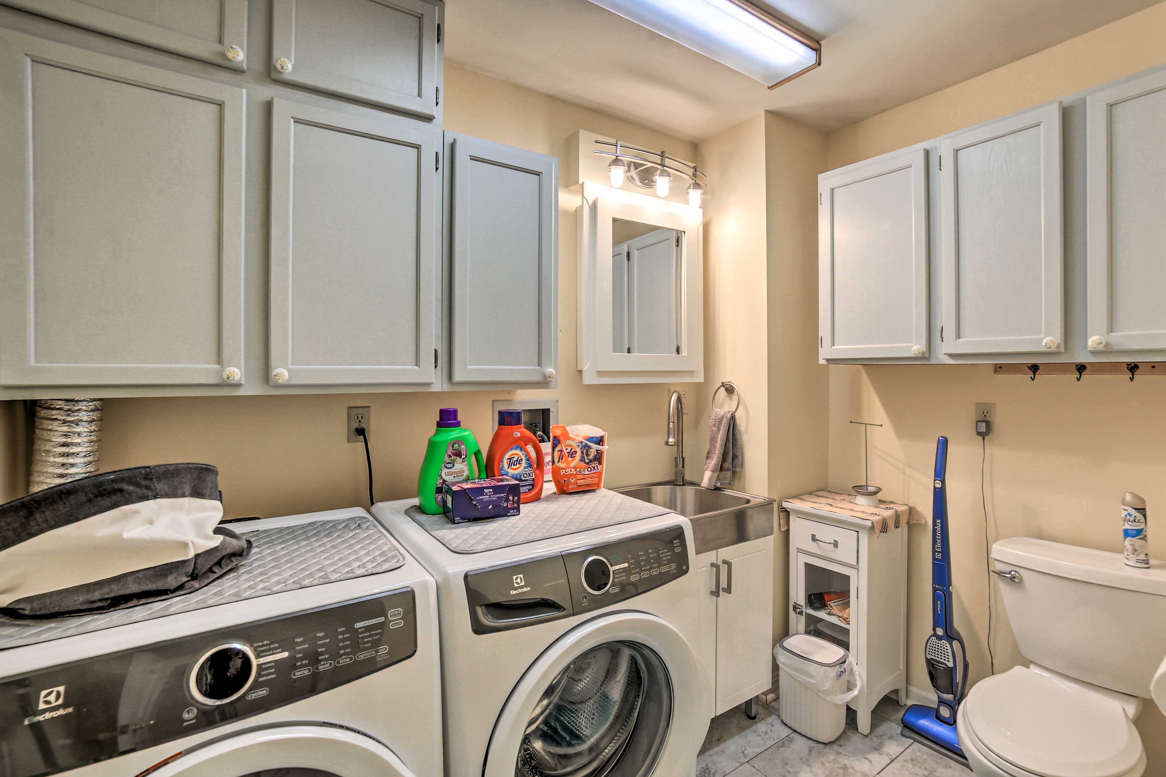 In-Unit Laundry | Bathroom