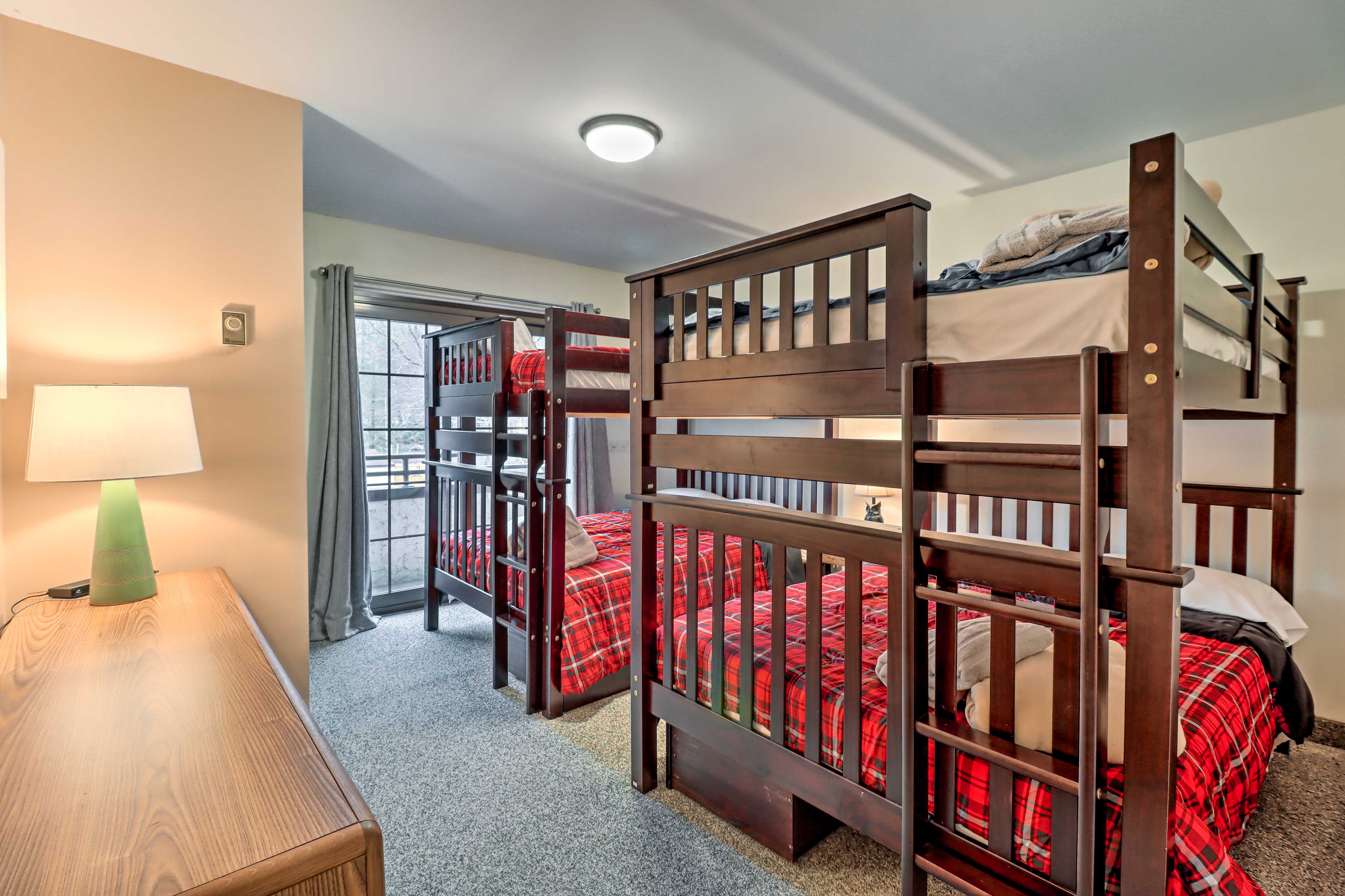 Bedroom 3 | 2 Full-Size Bunk Beds