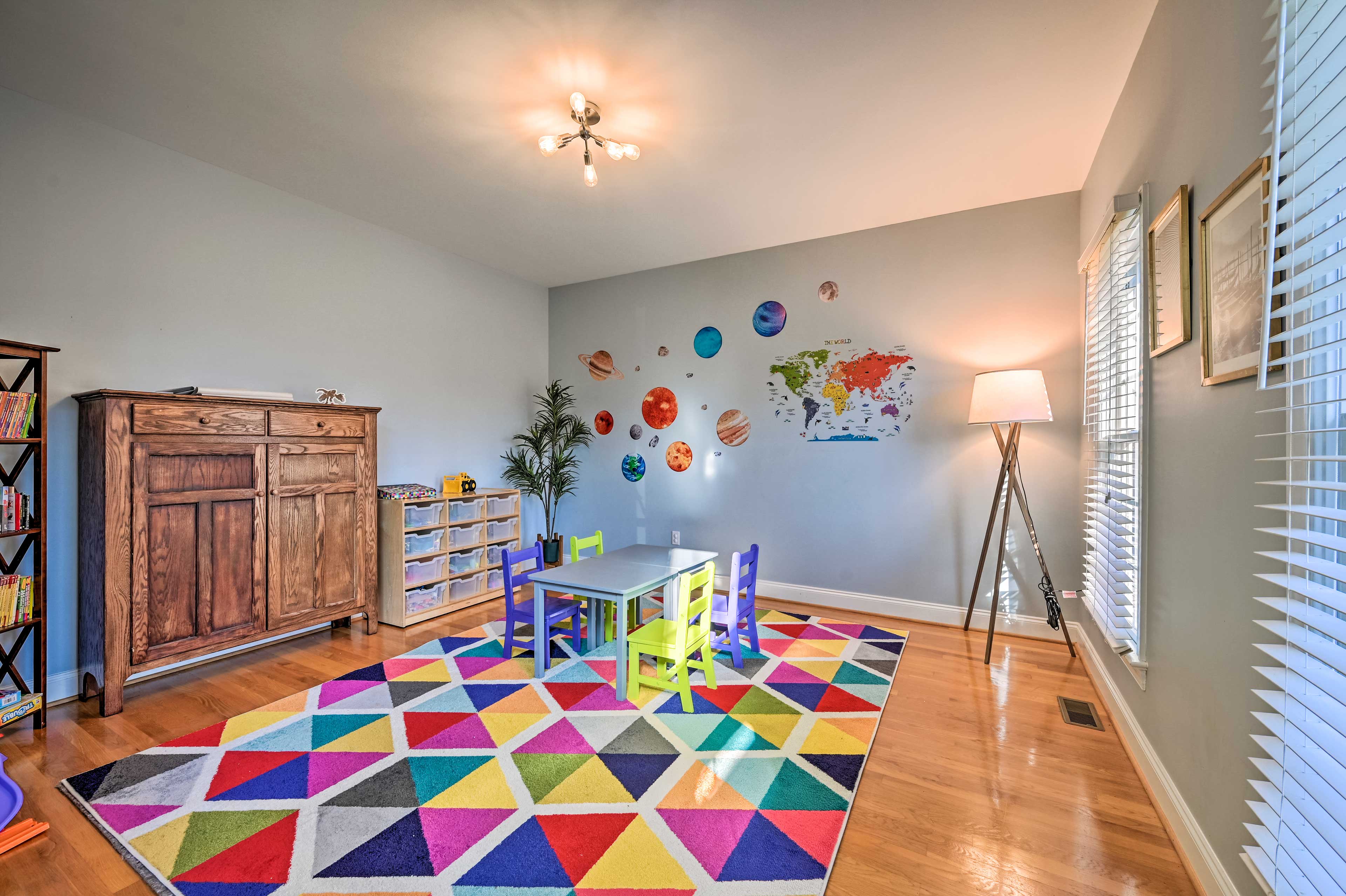 Children's Playroom | Board Games | Books