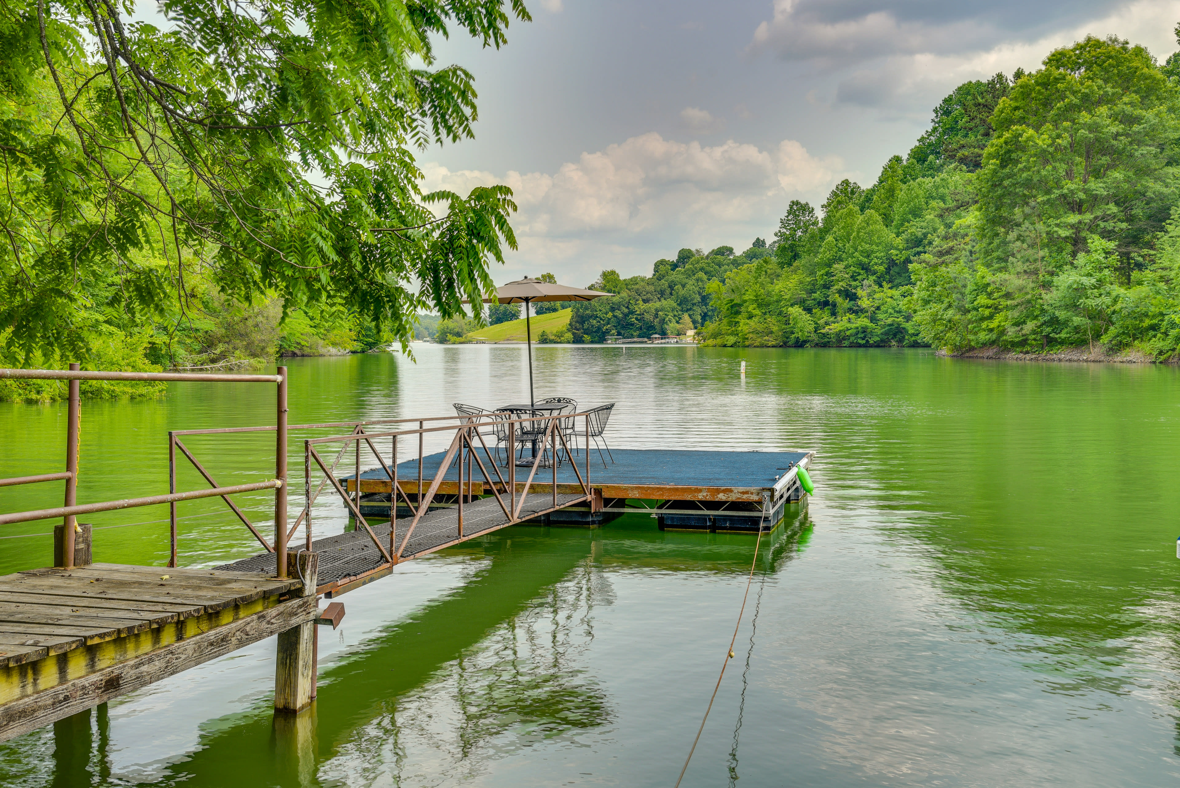 Private Dock | Lake Access