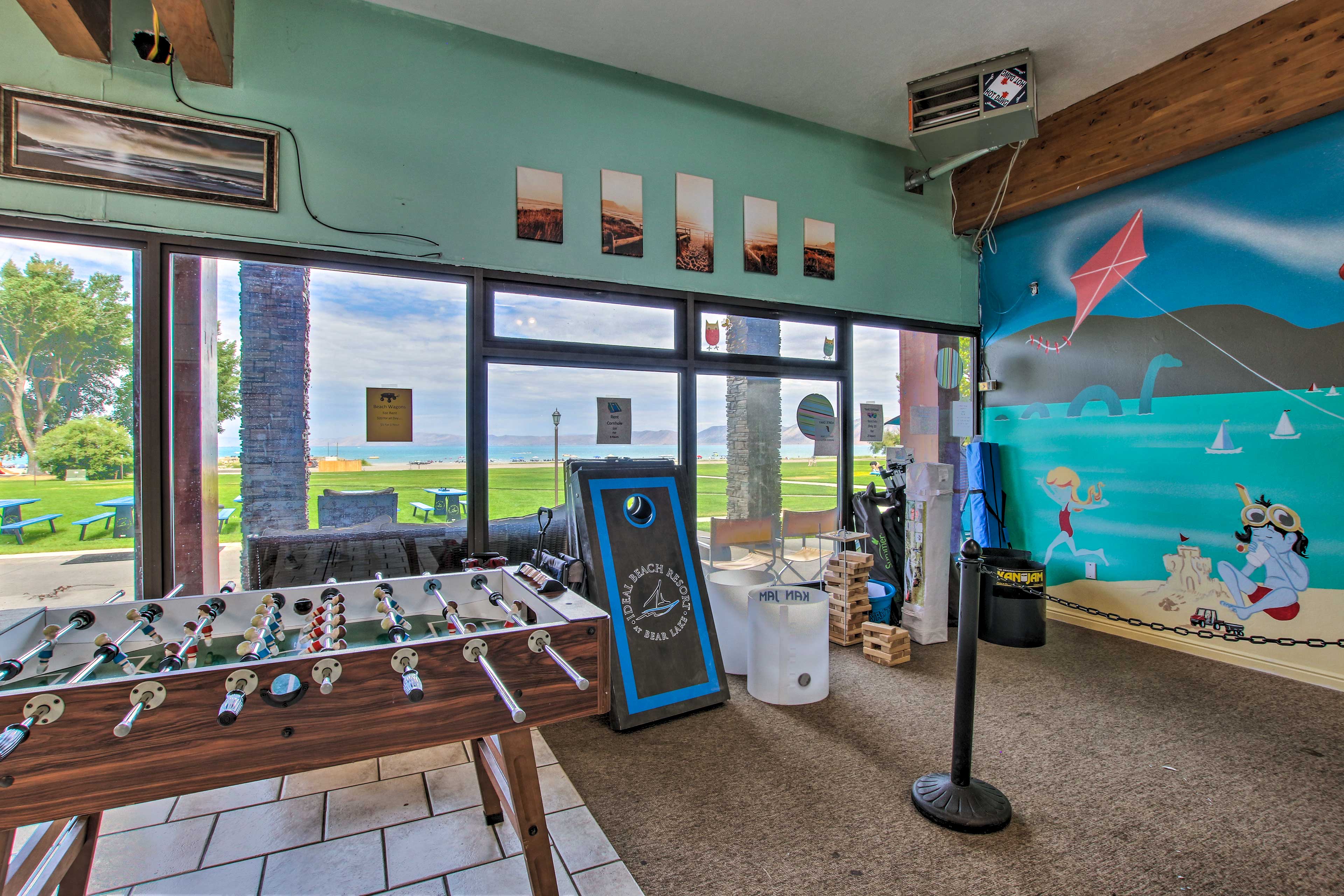 Ideal Beach Resort Community Amenities | Game Room