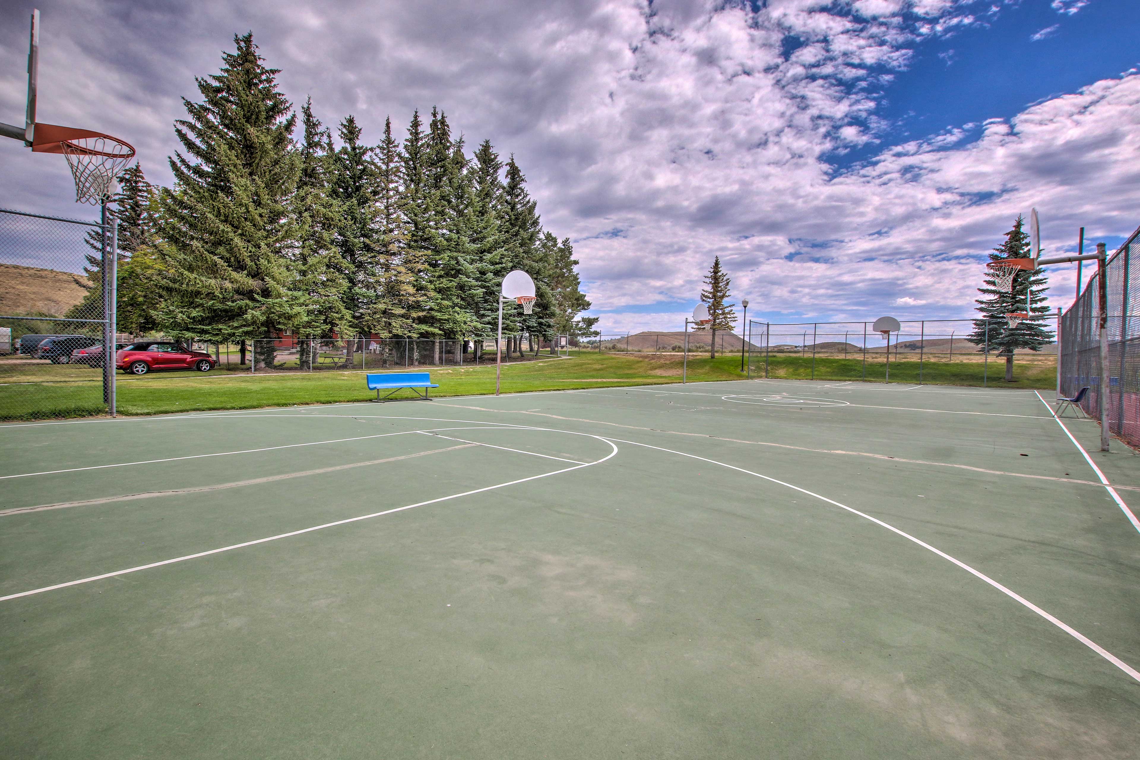 Ideal Beach Resort Community Amenities | Basketball Court