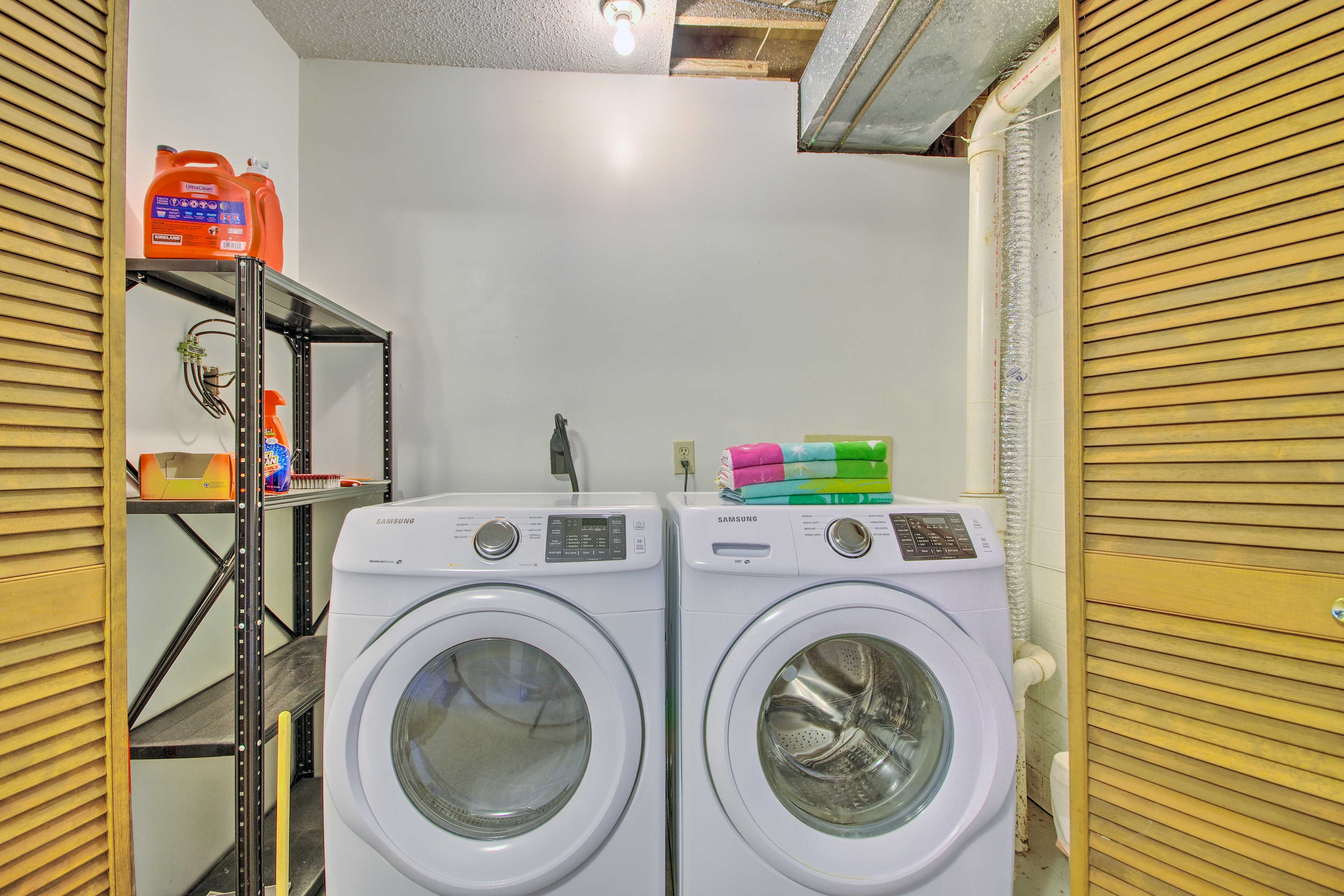 Laundry Closet | Washer + Dryer