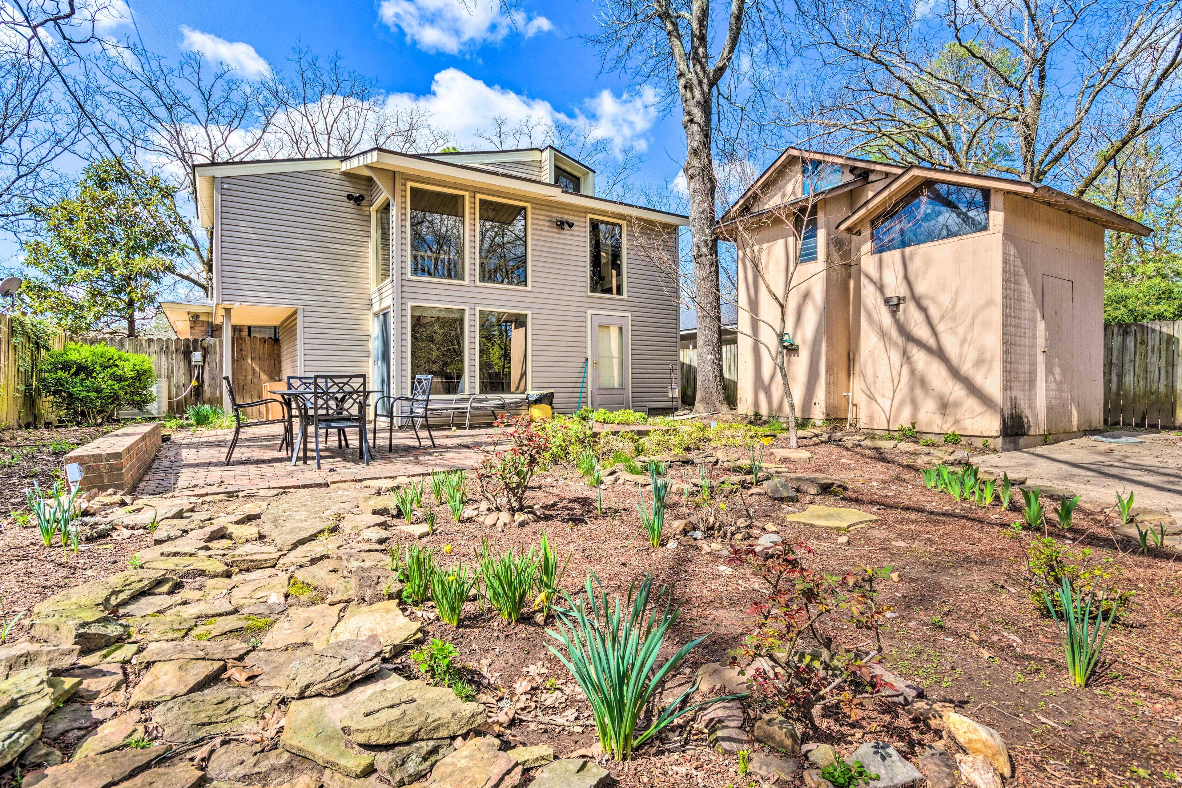 Spacious Little Rock Home w/ Yard & Game Room