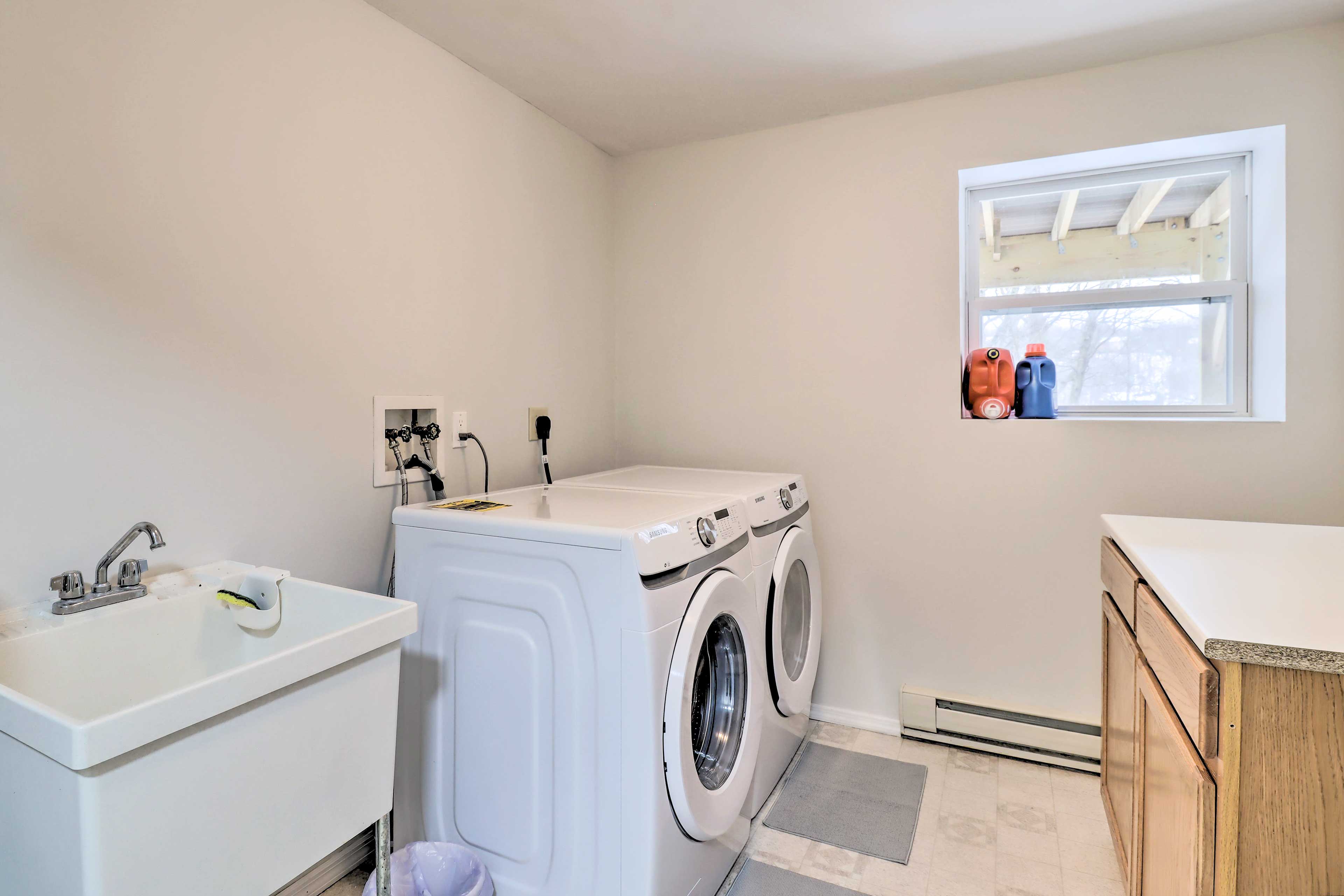 Washer & Dryer | Laundry Detergent