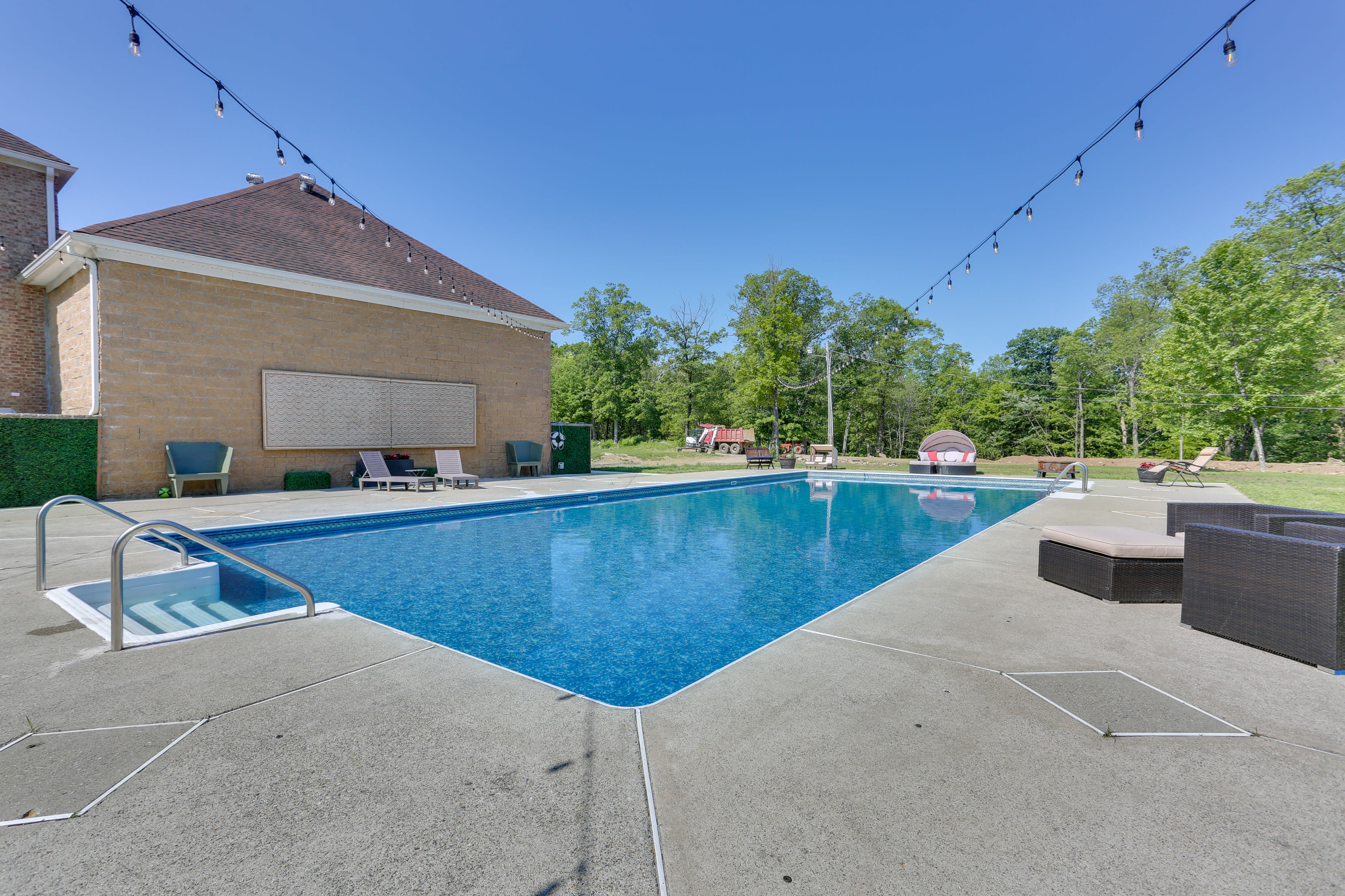 Private Pool (Open Seasonally) | Lounge Chairs