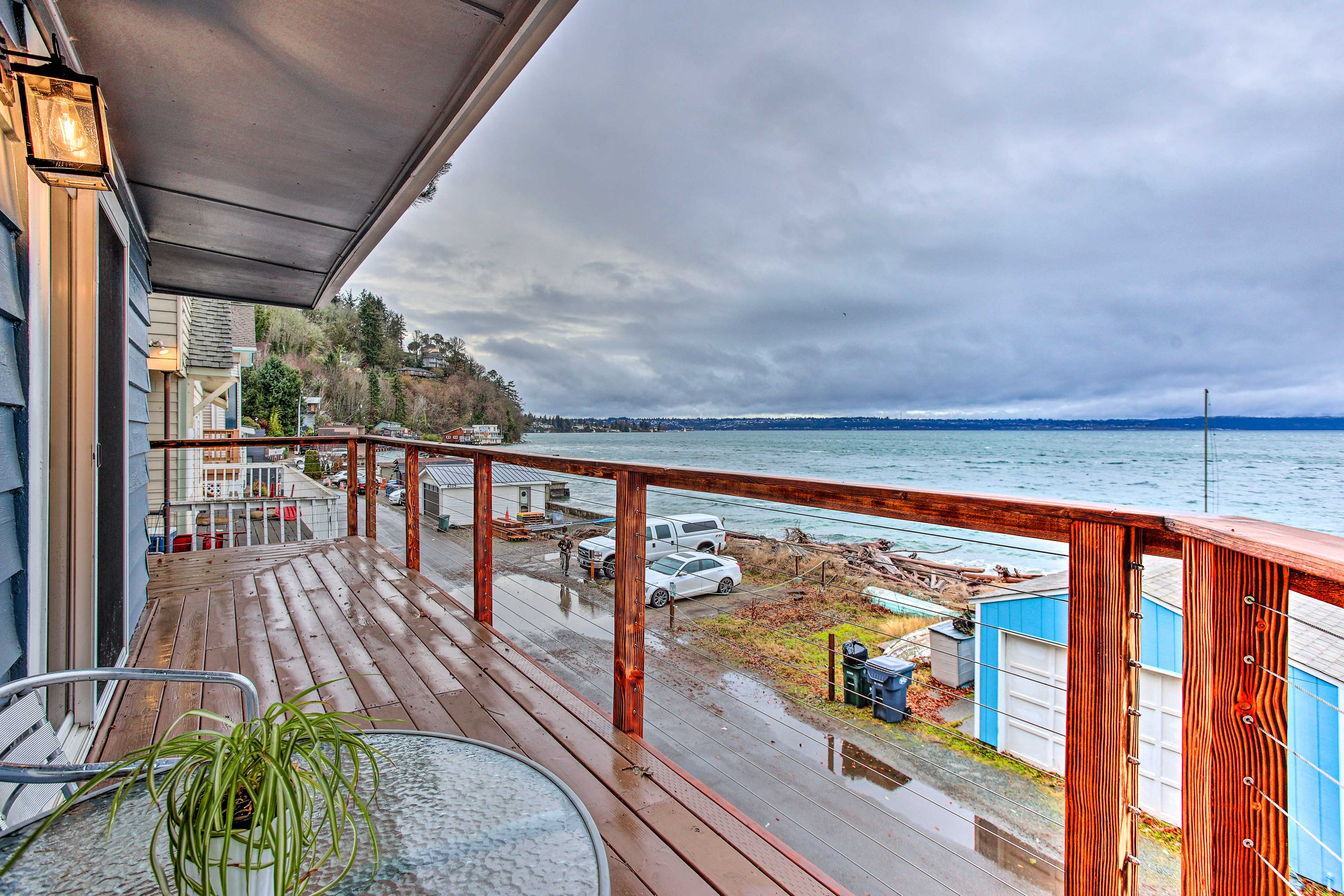 Private Balcony | Water Views